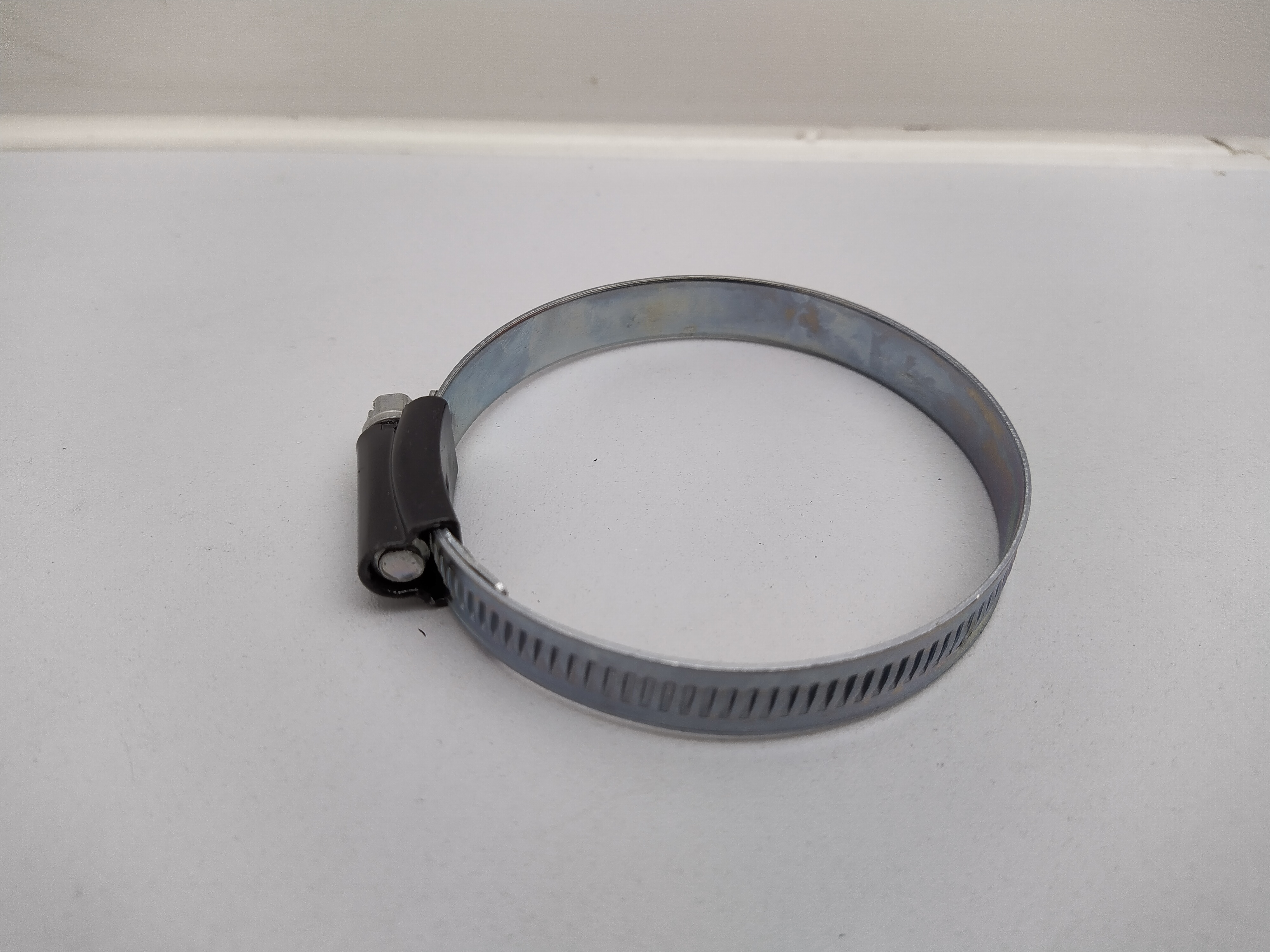 HD Schlauchschelle, schwarz, 58-75mm