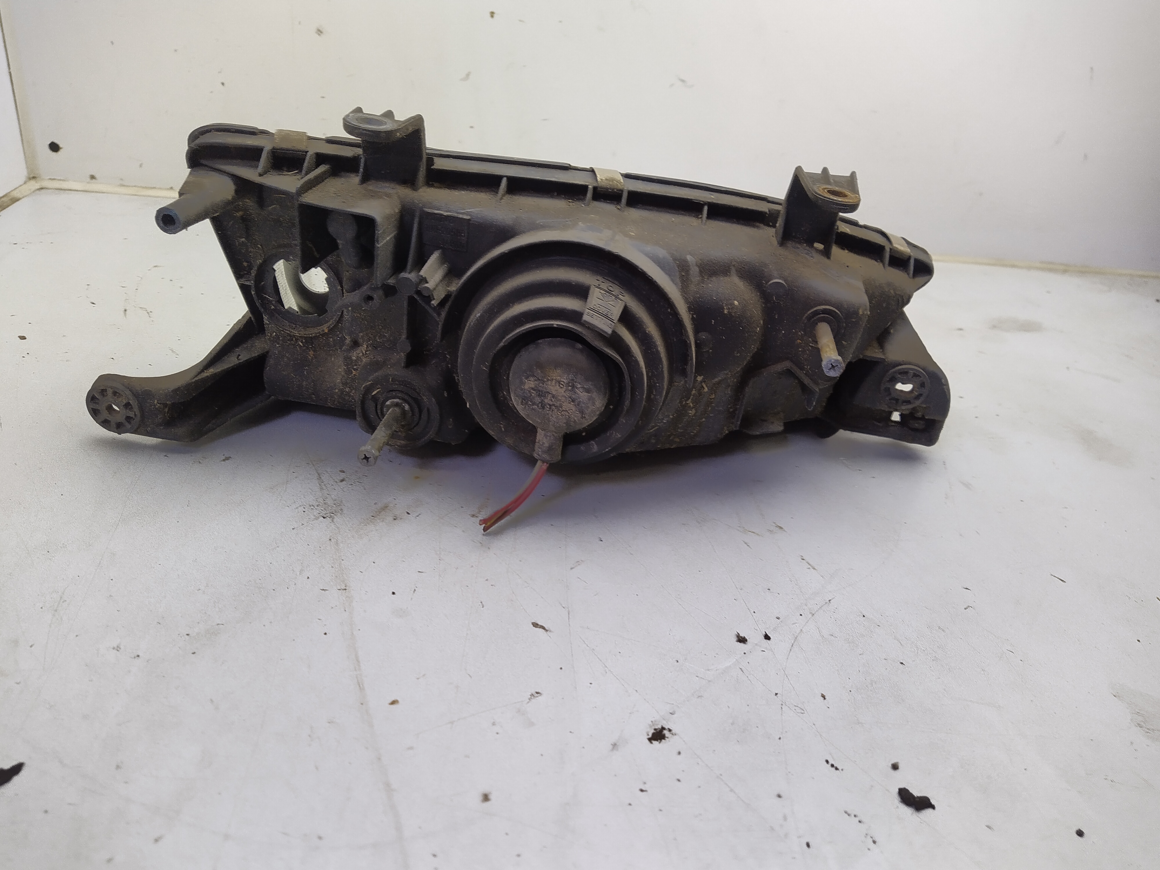 Scheinwerfer vorne links von Subaru Legacy 2 BD BG