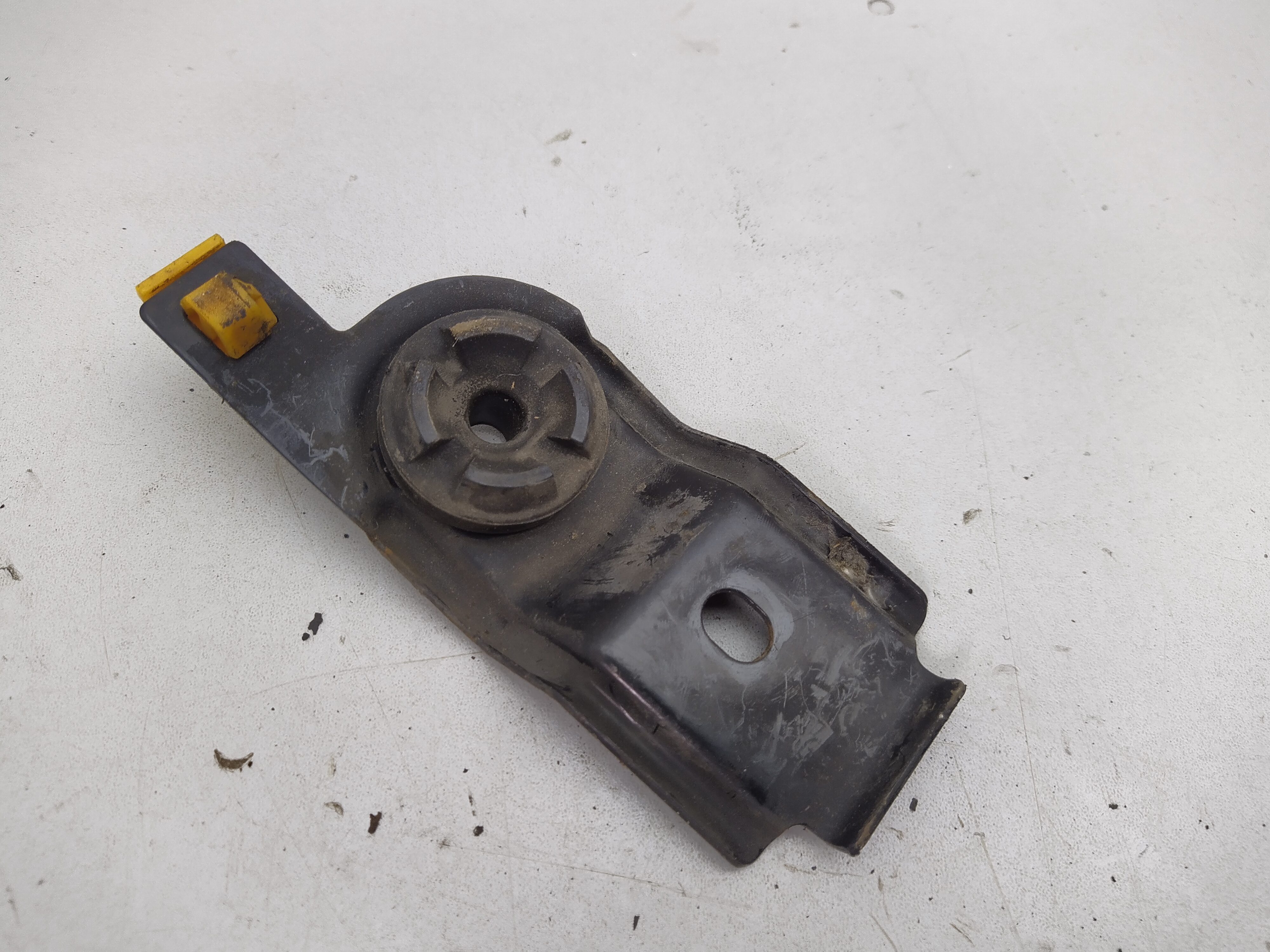 Kühlerhalter mit Klips für Baubenstab von Subaru Impreza GT WRX STI GD GG EJ20G Turbo