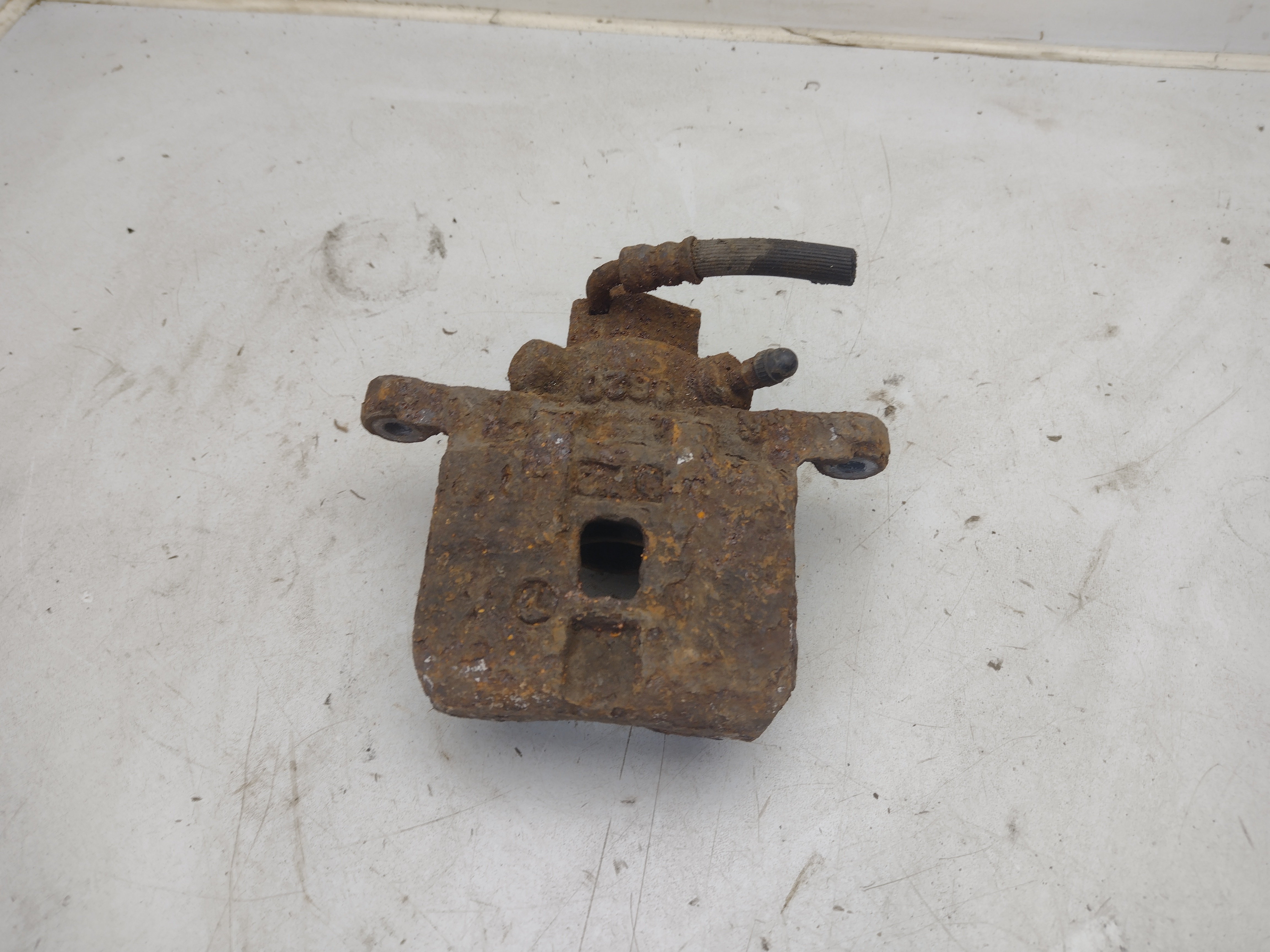 Bremssattel hinten rechts  Subaru Impreza 2003 GD GG