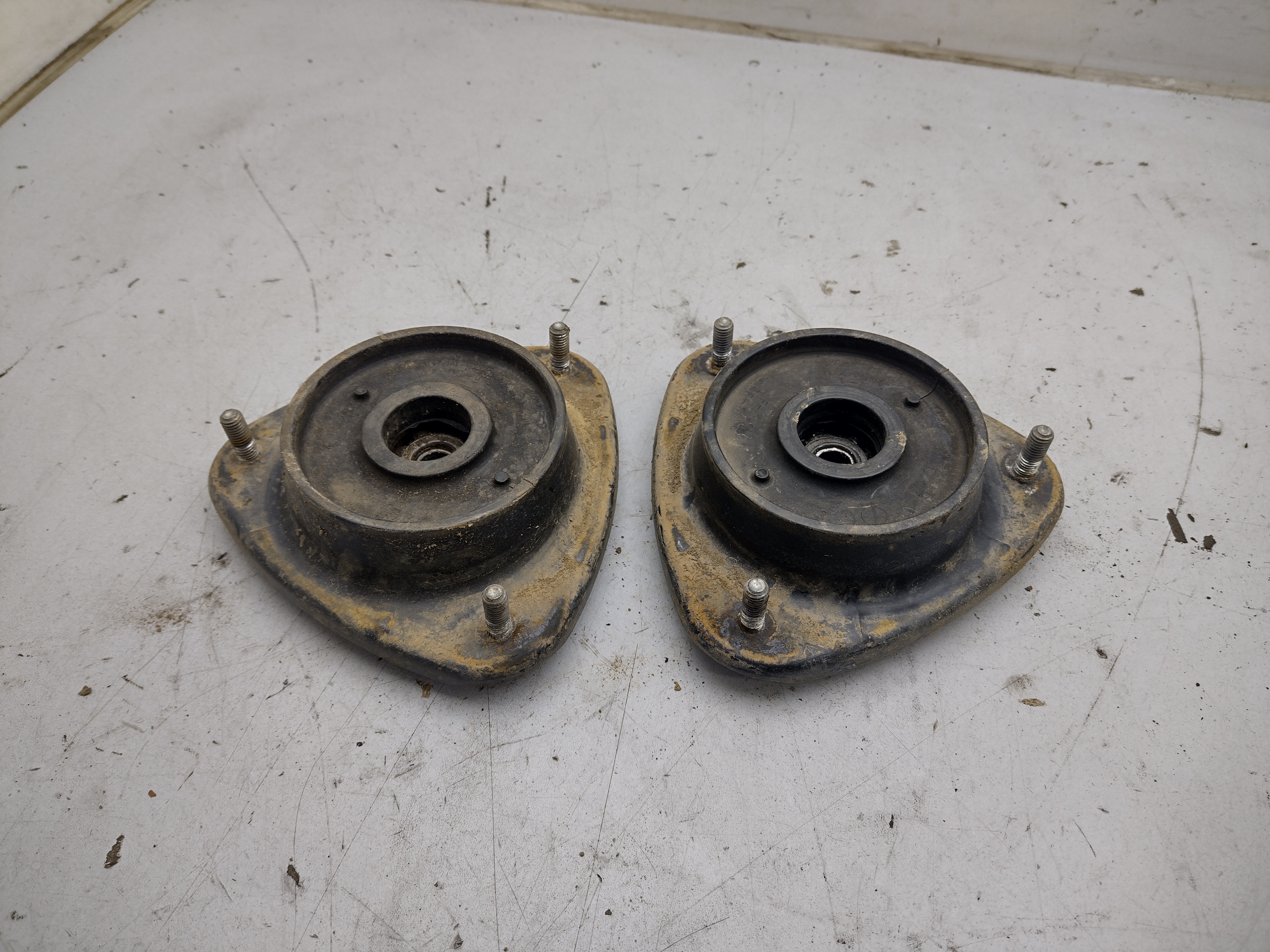 Satz STI Gruppe N Domlager vorne für Subaru Impreza GC GF GD GG 01-08