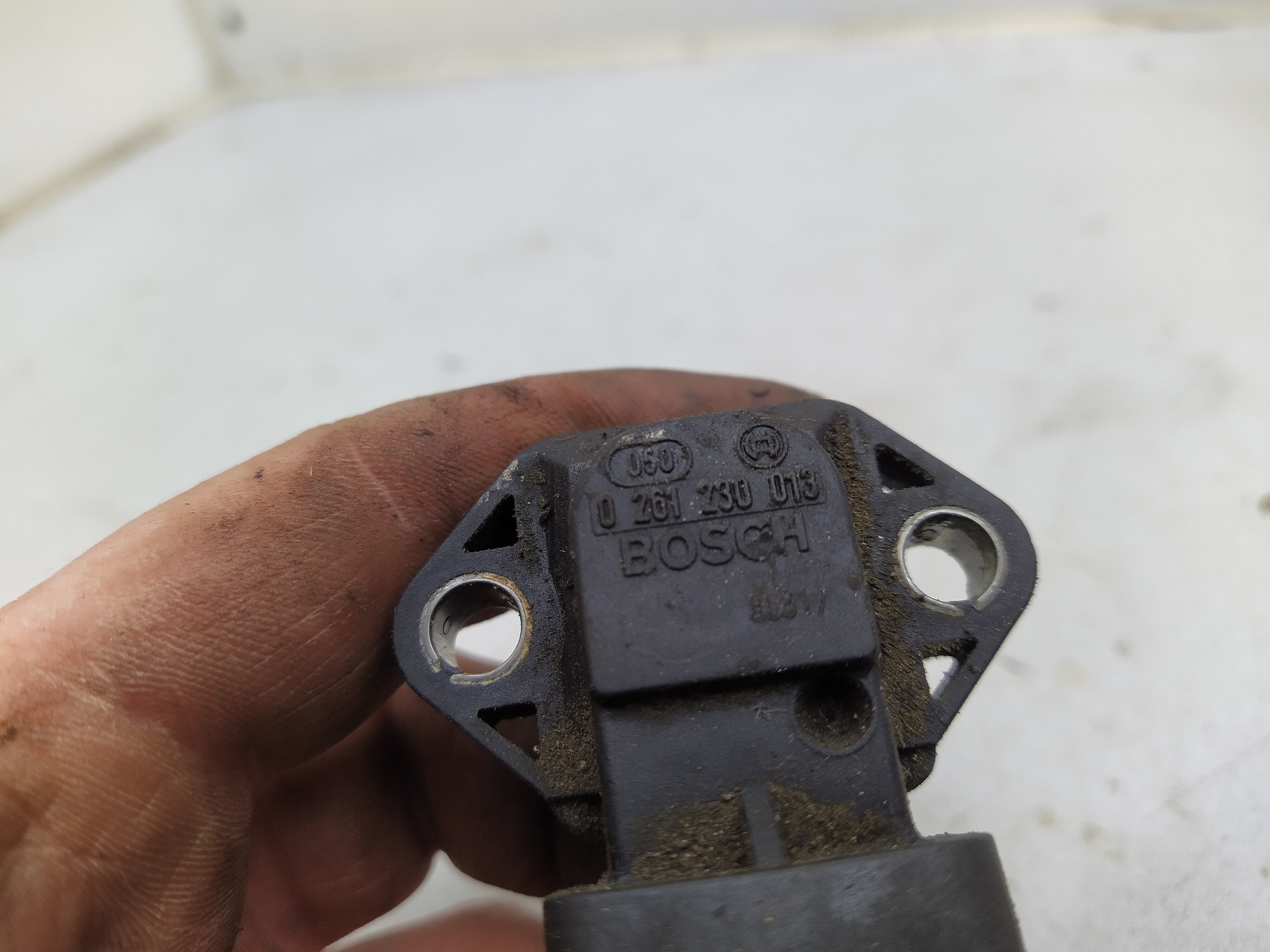 Map Sensor Bosch 0261230013 von einen Subaru Impreza GD GG