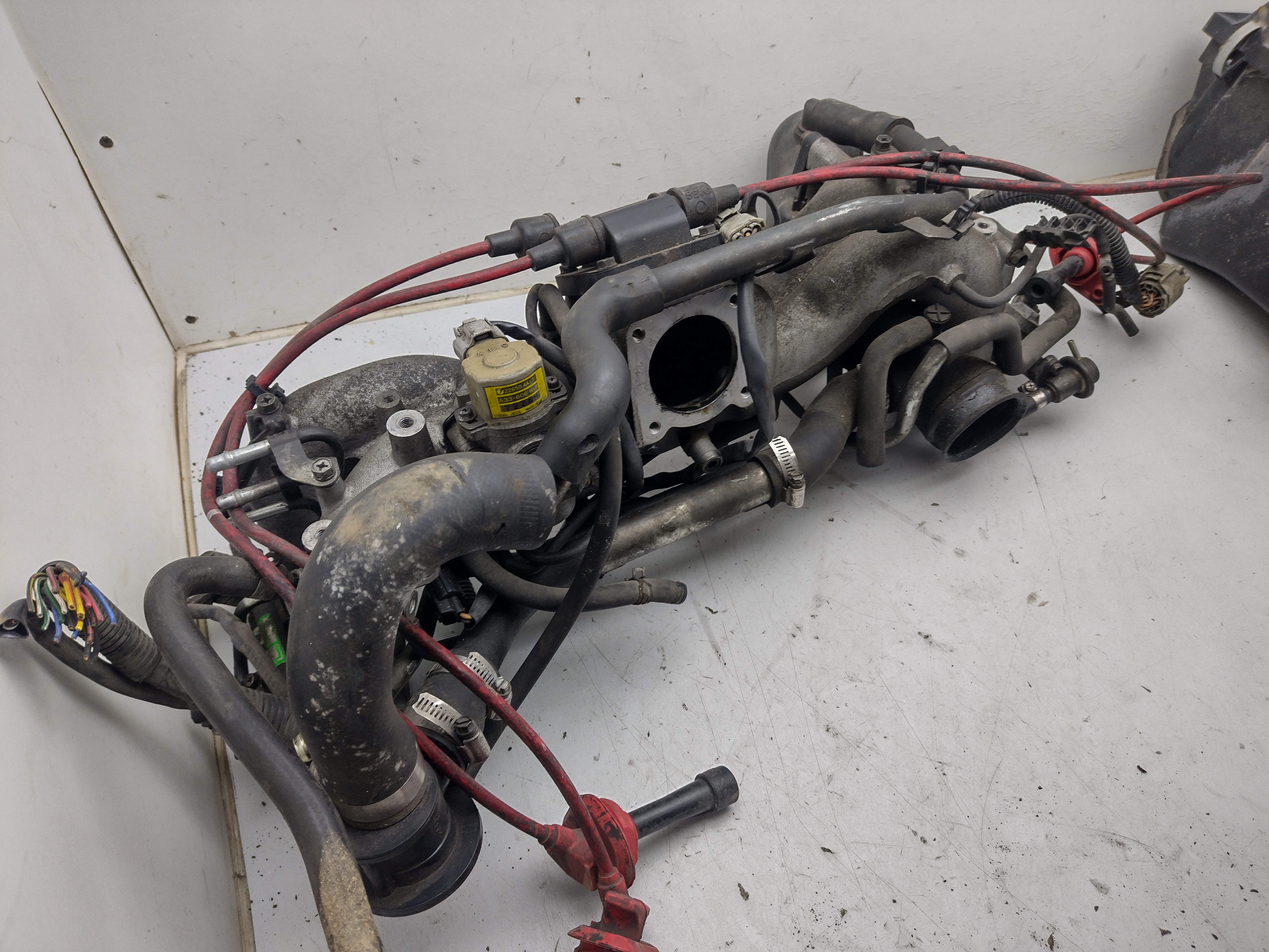 Ansaugbrücke mit Inlet Drosselklappe Einspritzdüsen Zündspule kabelbaum für Subaru Impreza GT 96-98 EJ20K