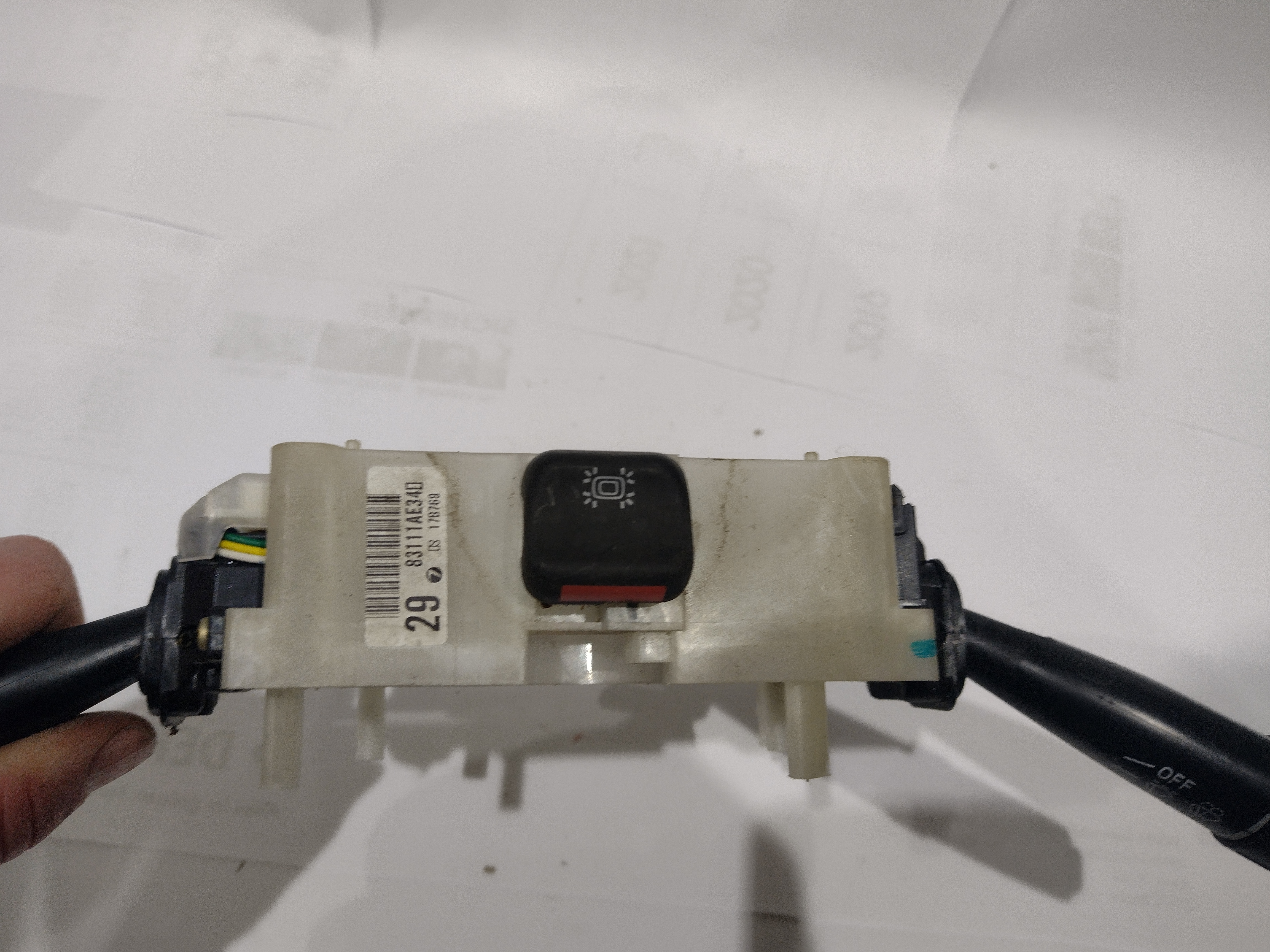 Lenkstockschalter 83111AE340 für Subaru Outback H6 Legacy BE BH