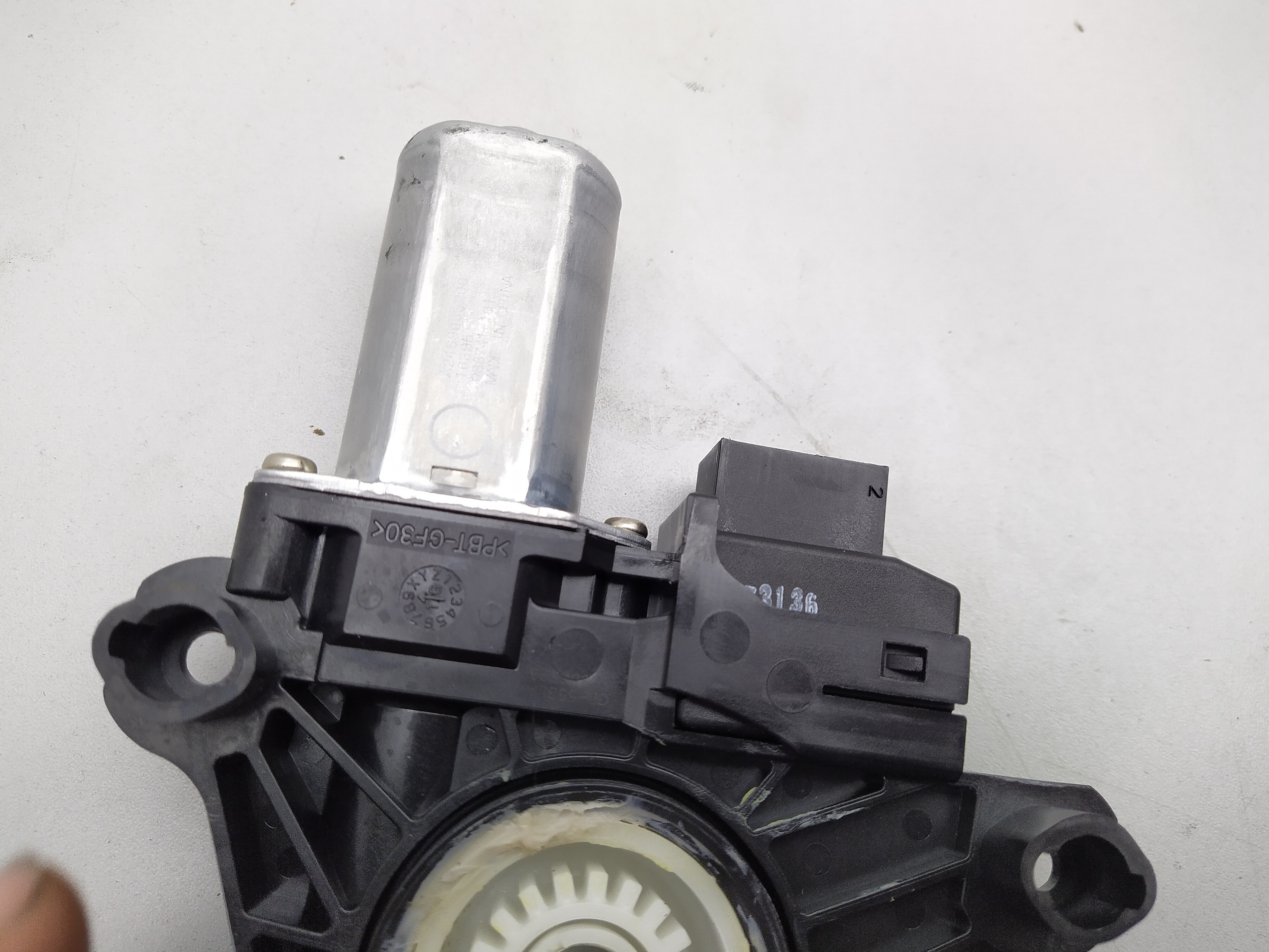 Fensterhebermotor hinten rechts Mercedes Benz A Klasse W176