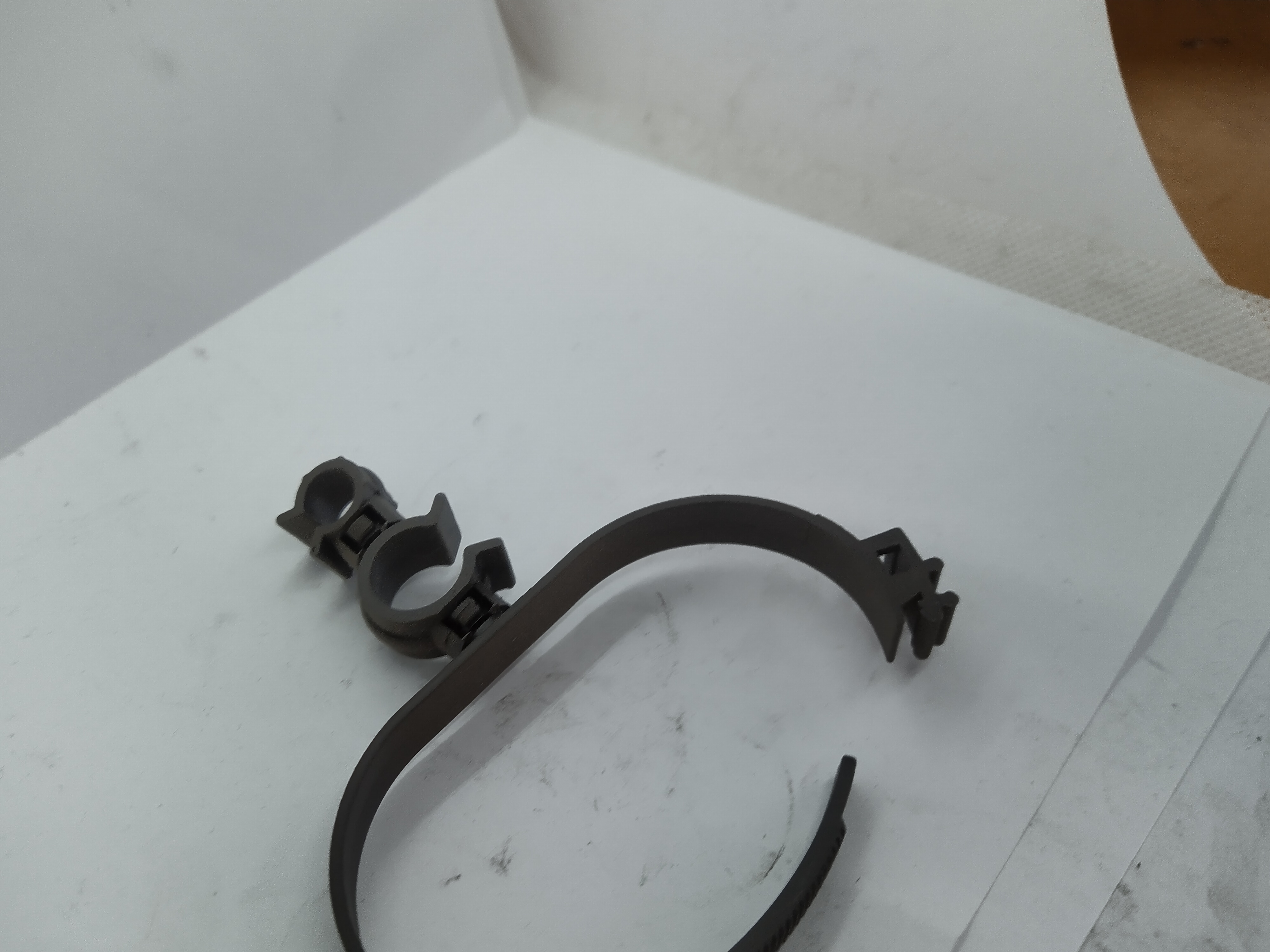 Peugeot 6995W9 Klammer Kabelbinder NEU NOS