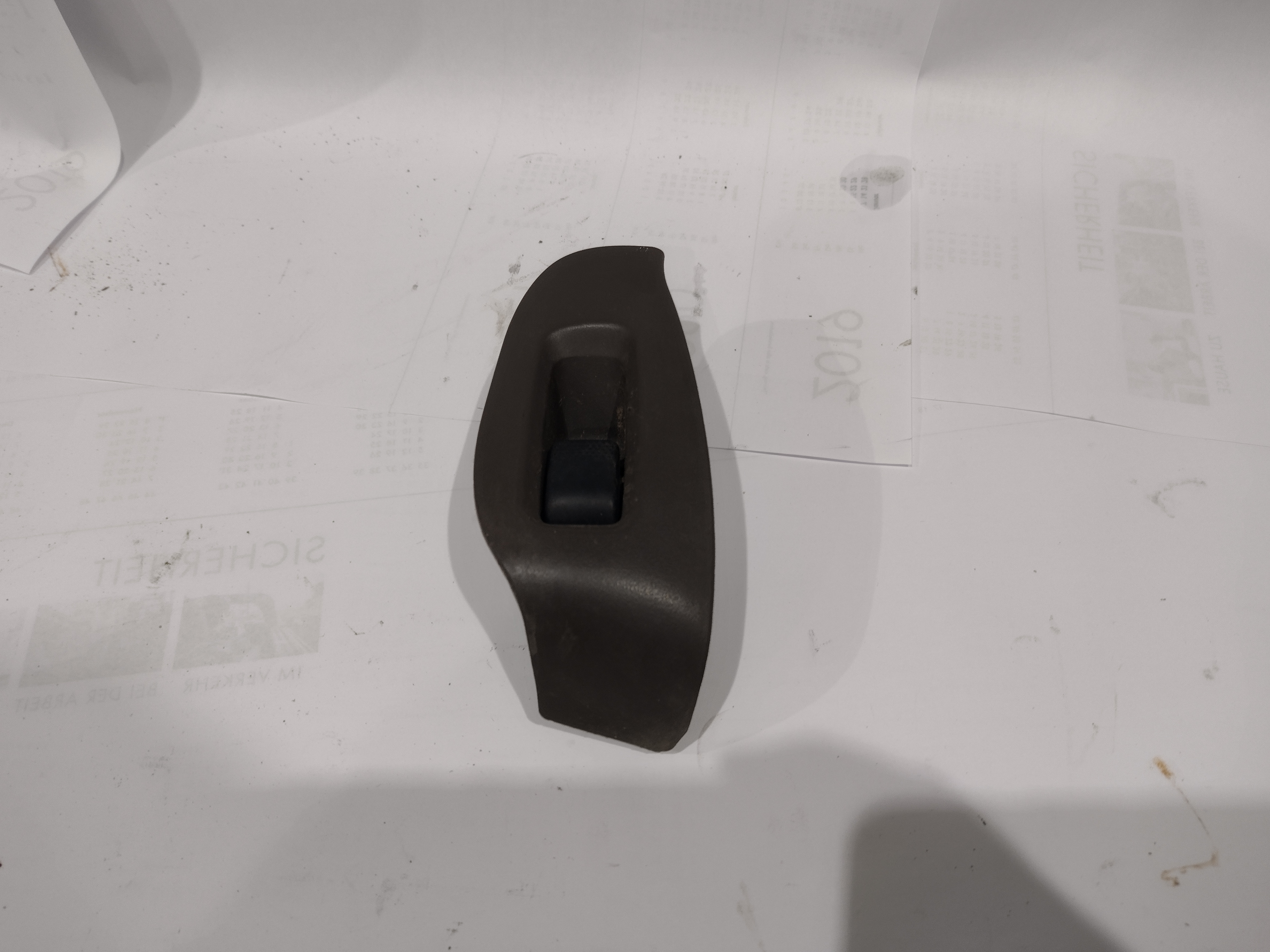 Schalter Fensterheber vorne rechts für Subaru Outback H6 Legacy BE BH 94266AE040