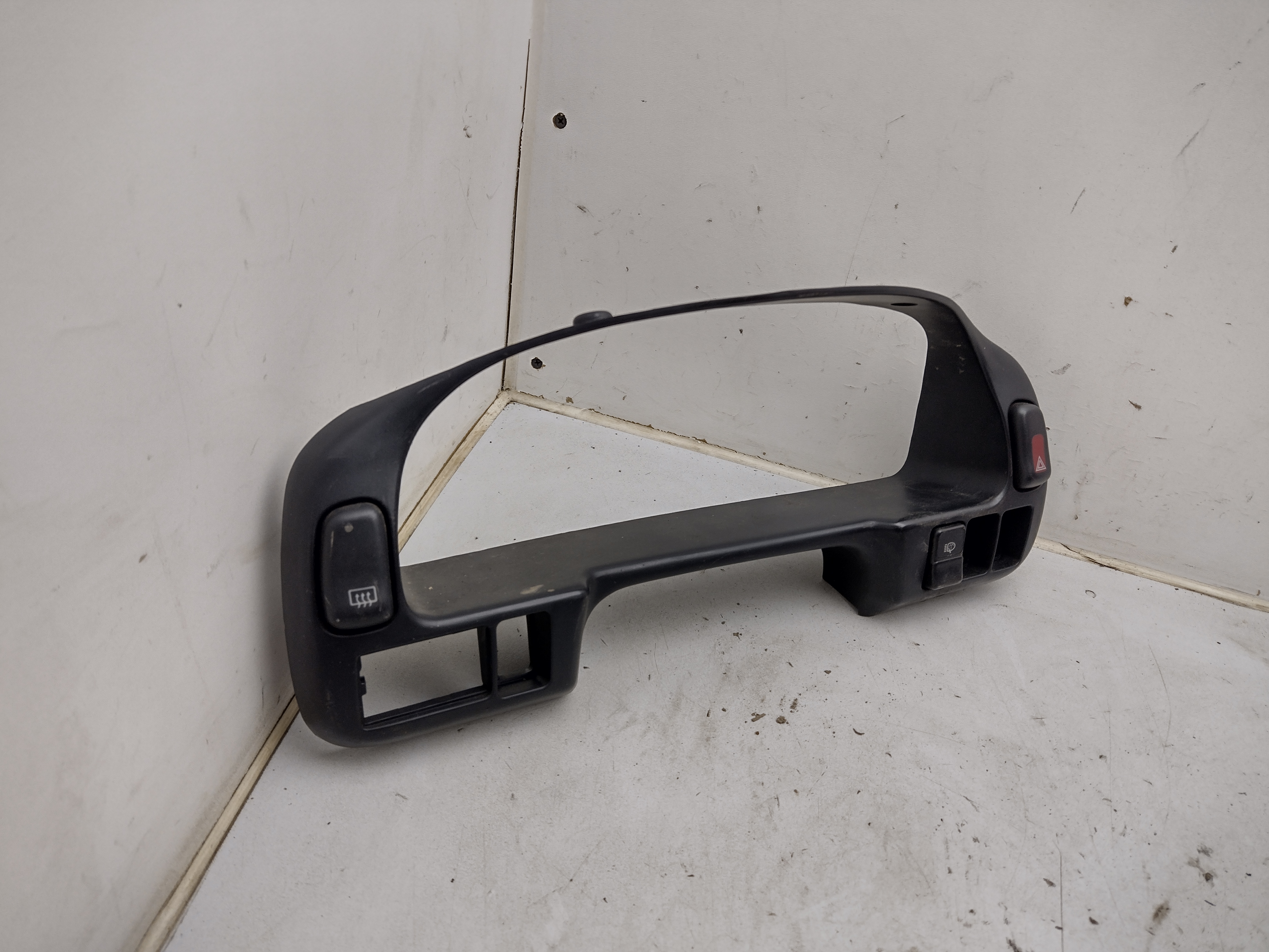 Tachoblende mit Schalter für Subaru Impreza GC GF , Warnblinker, Scheinwerferreinigung