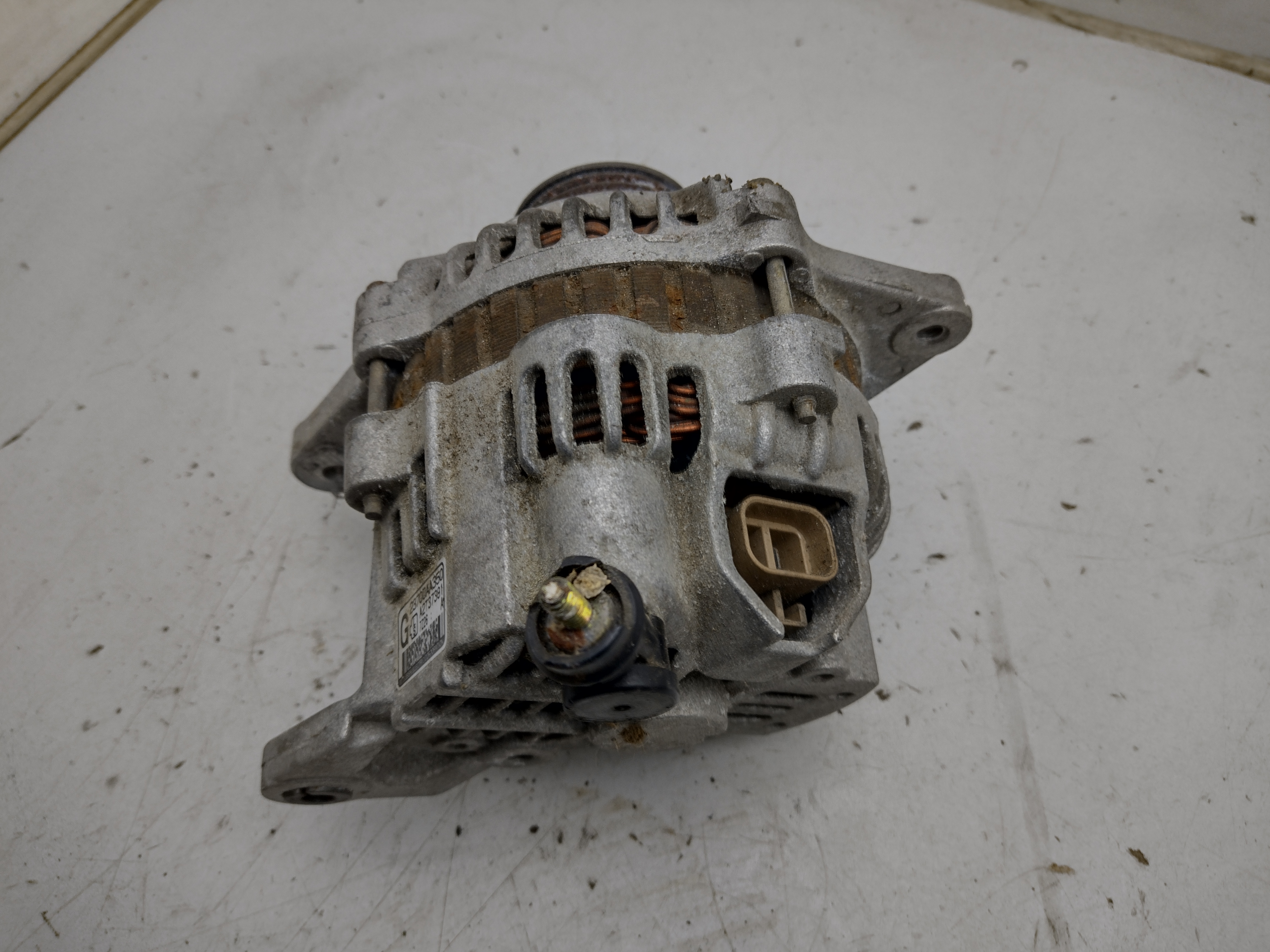 Lichtmaschine Generator 23700AA350 für Subaru Legacy 2 BD BG