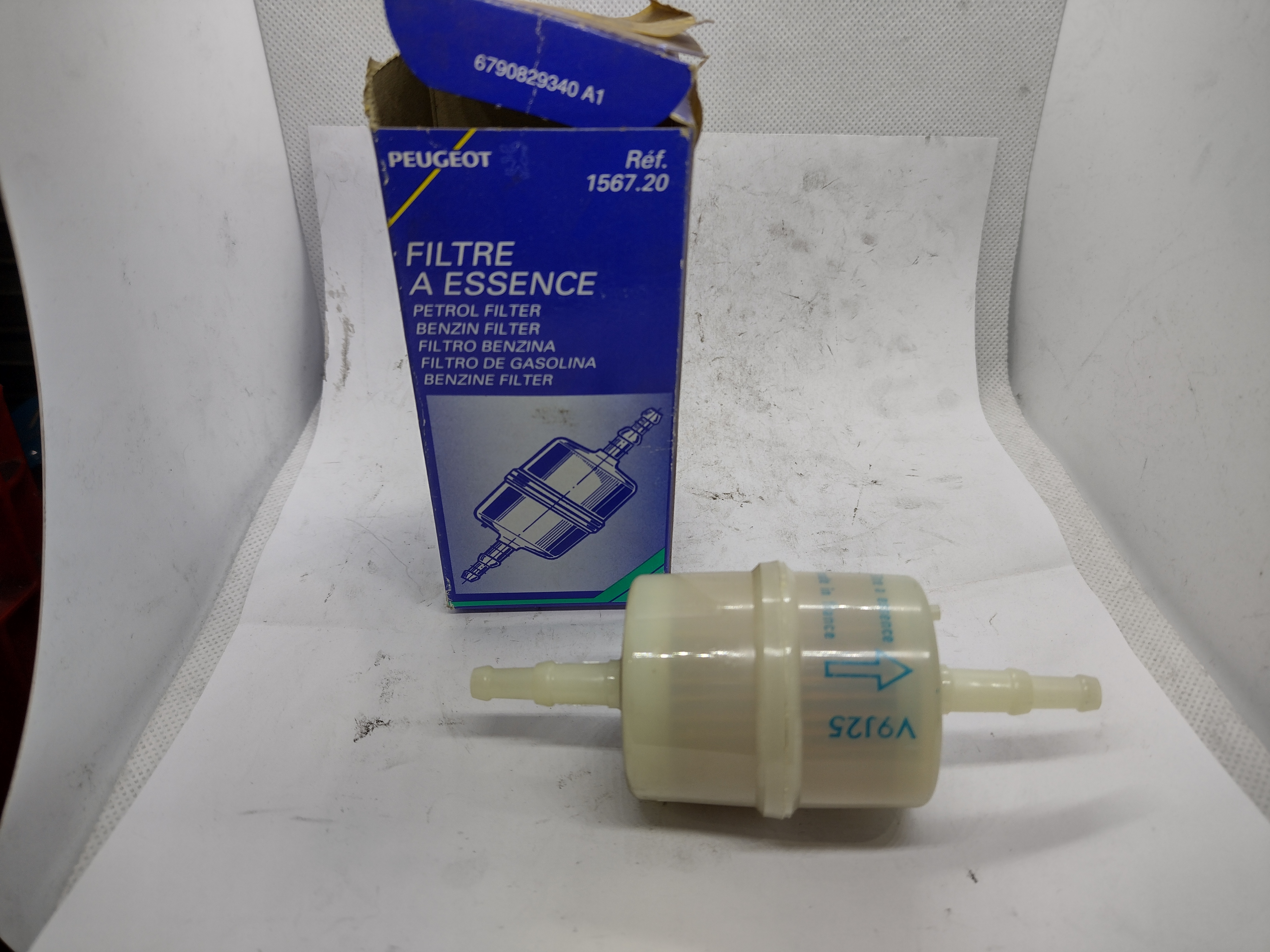 Peugeot Benzinfilter (Vorfilter) 156720 NEU NOS NEW