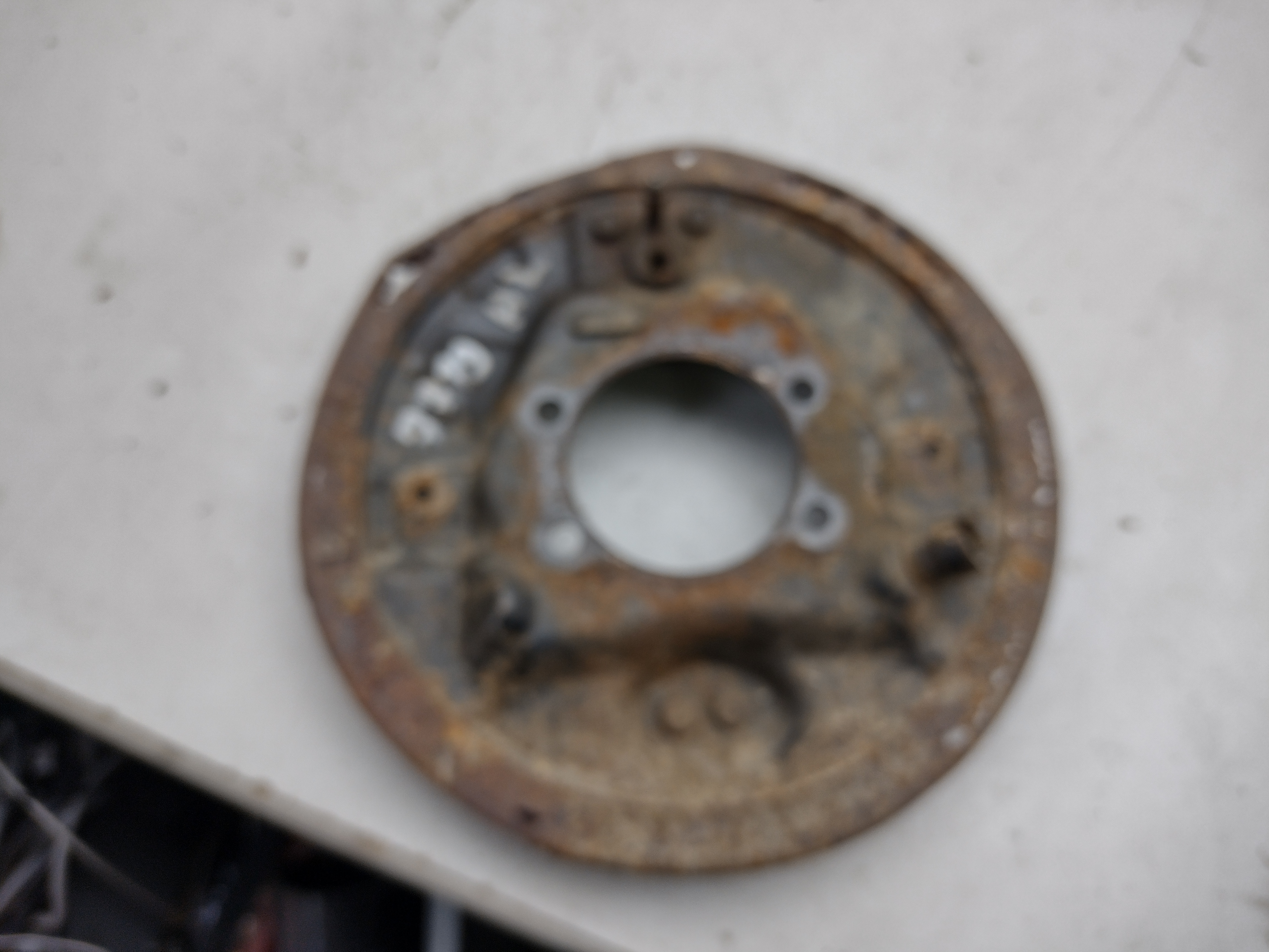 gebrauchtes Ankerblech hinten links für Subaru Impreza 1 GC GF Legacy 1 BC BJF ohne ABS