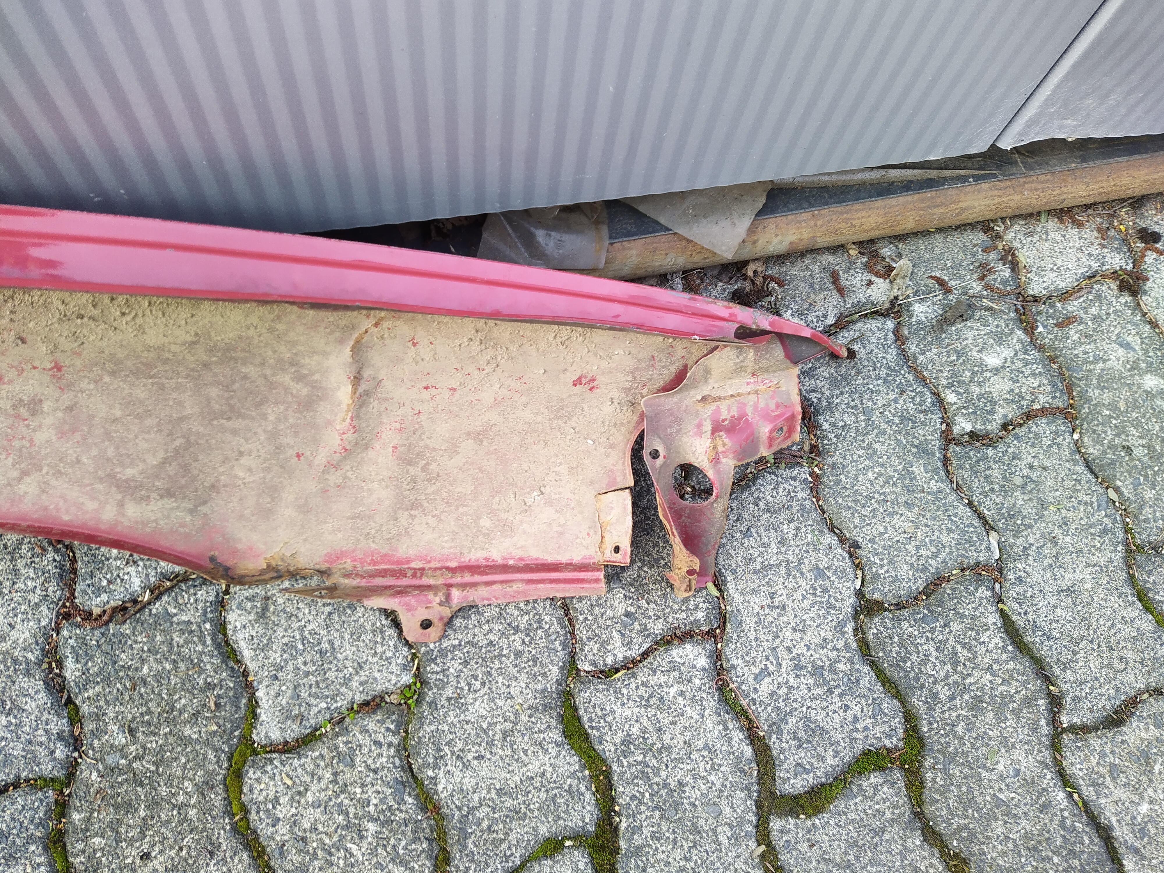 Kotflügel vorne links Rot von Subaru Impreza GC GF