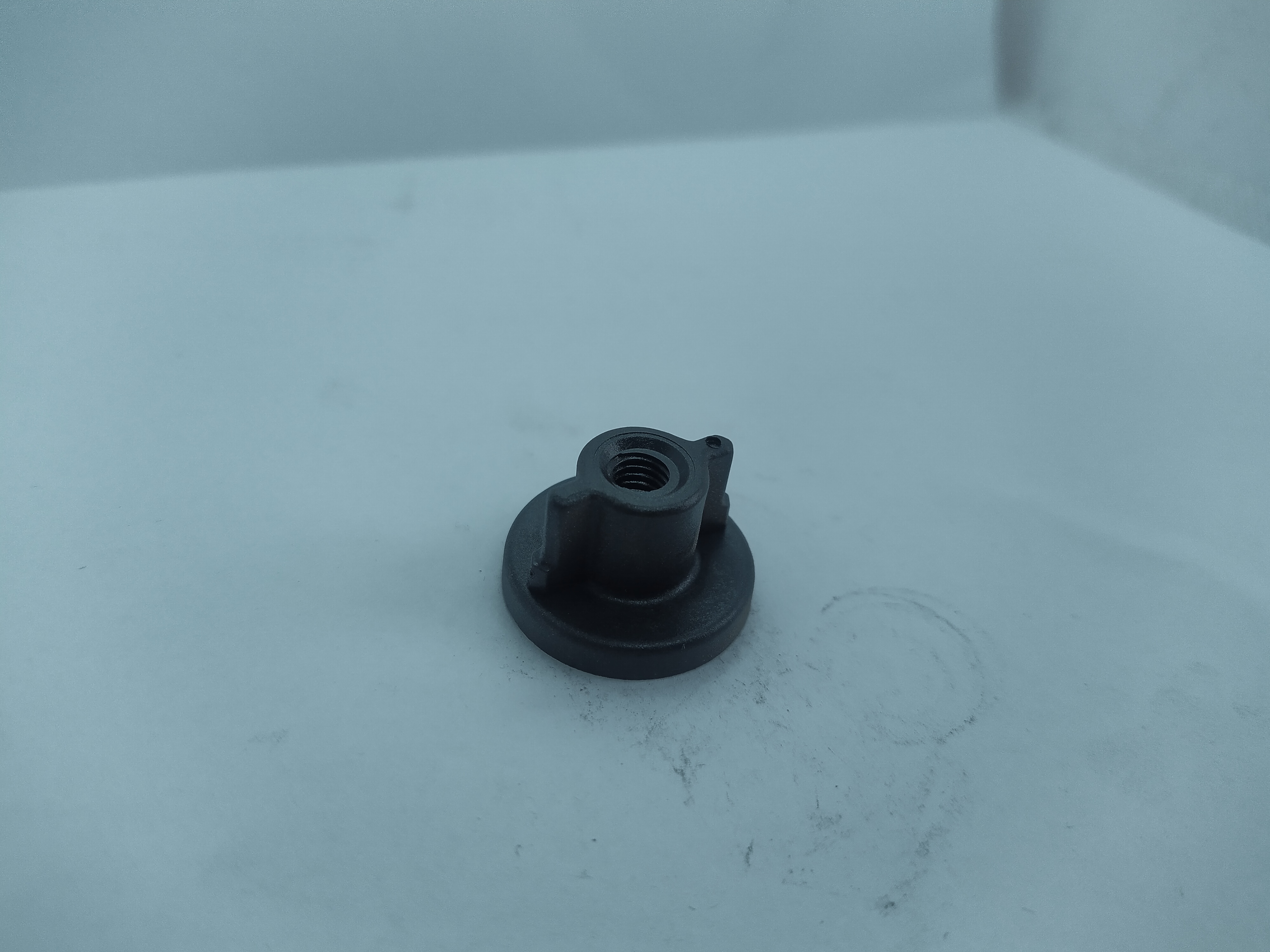 Citroen / Peugeot Flügelmutter M6x1 693825 NEU NOS 