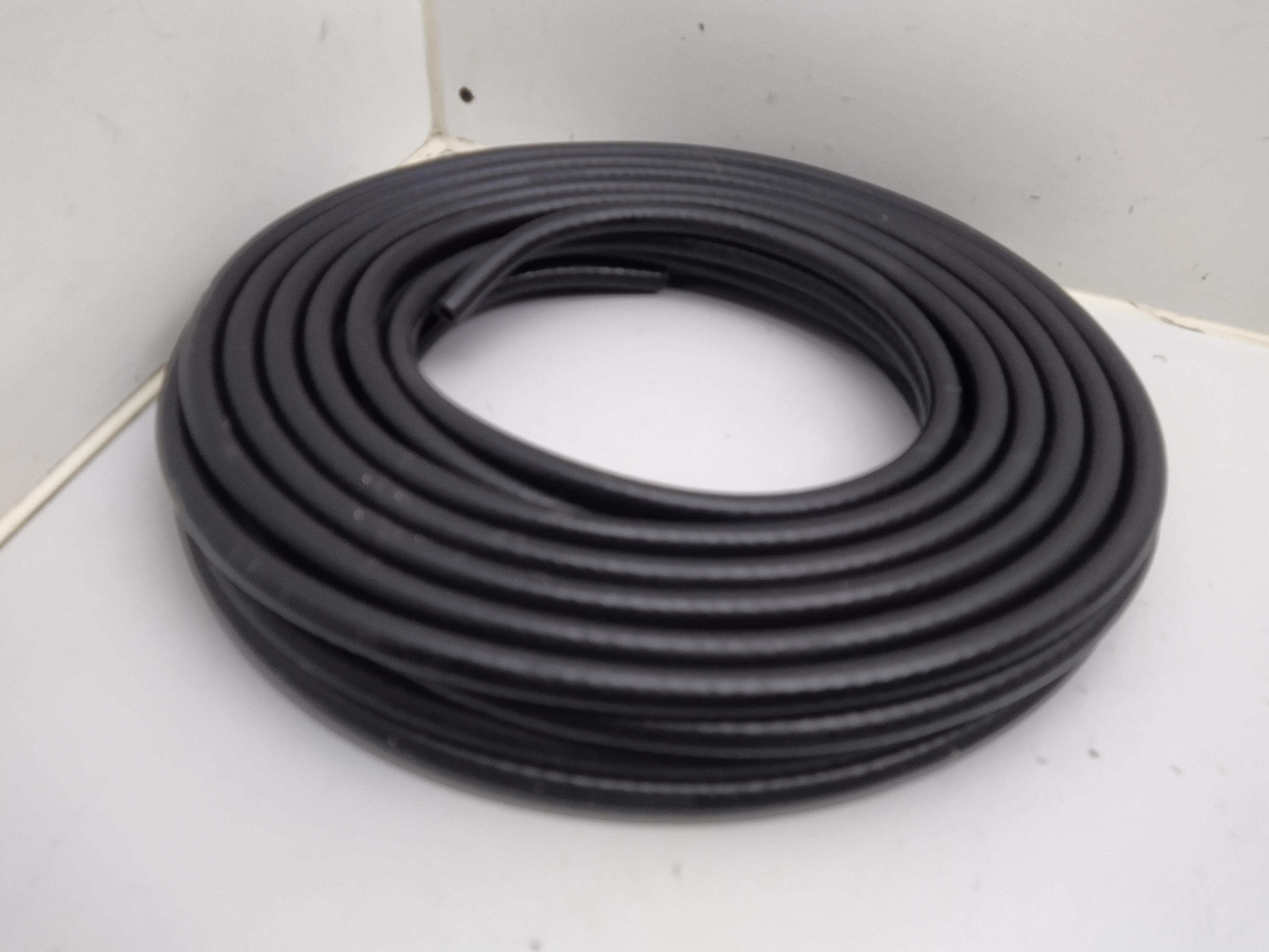 6mm Silikon Unterdruckschlauch verstärkt schwarz