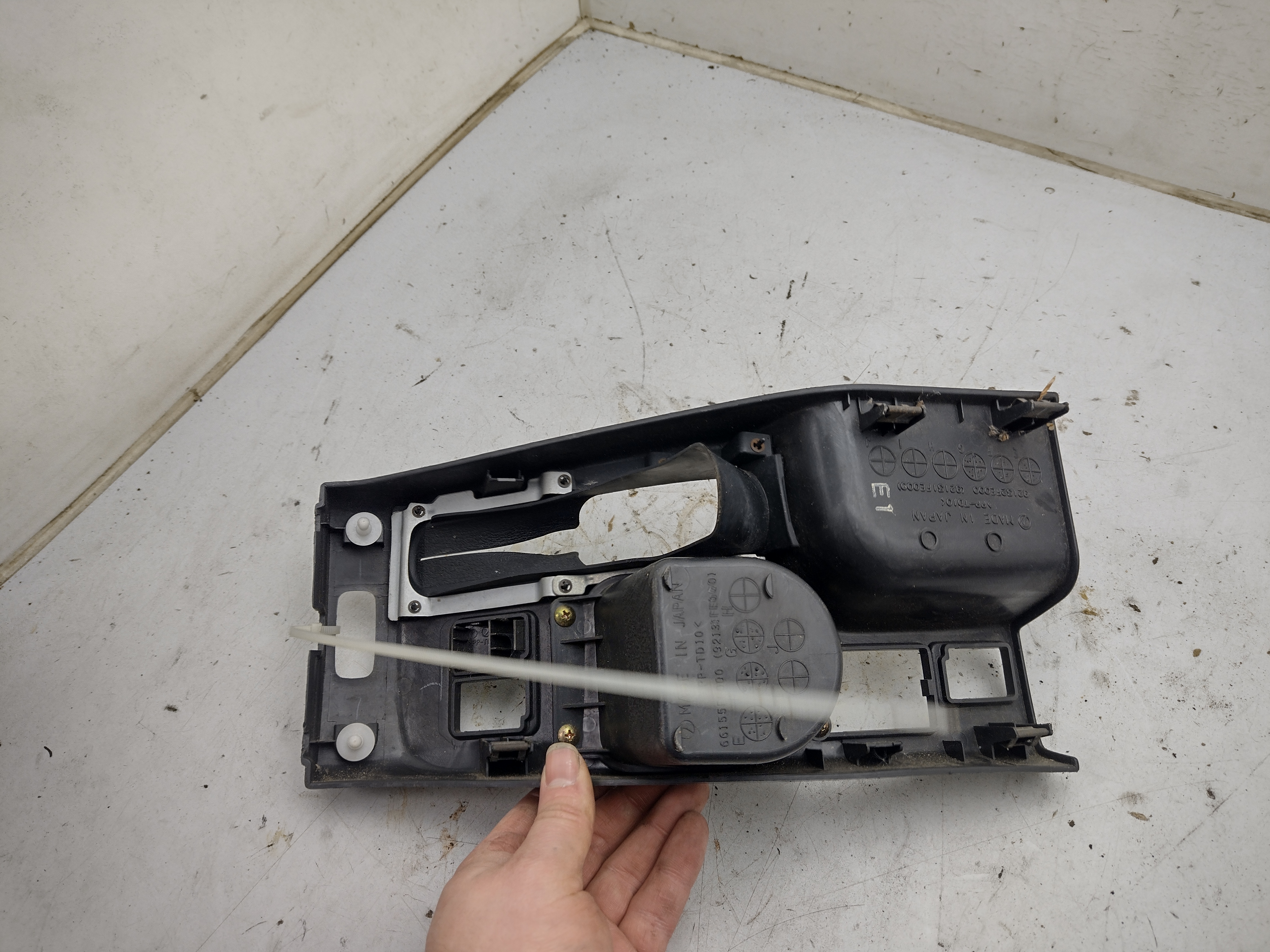 Mittelkonsole Becherhalter für Subaru Impreza GD GG Newage 01-05