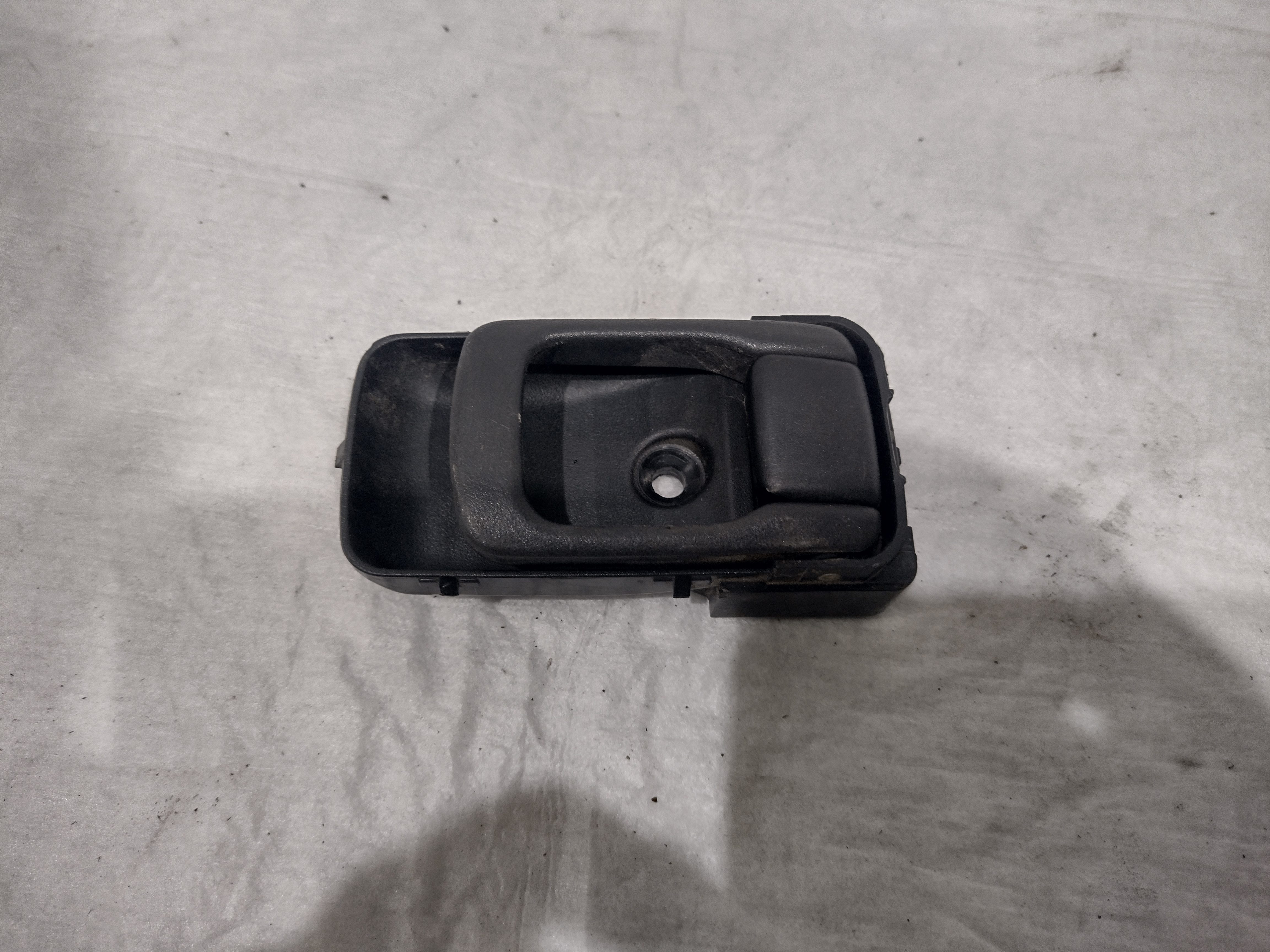 Türgriff innen links von Subaru Impreza 1 GC GF