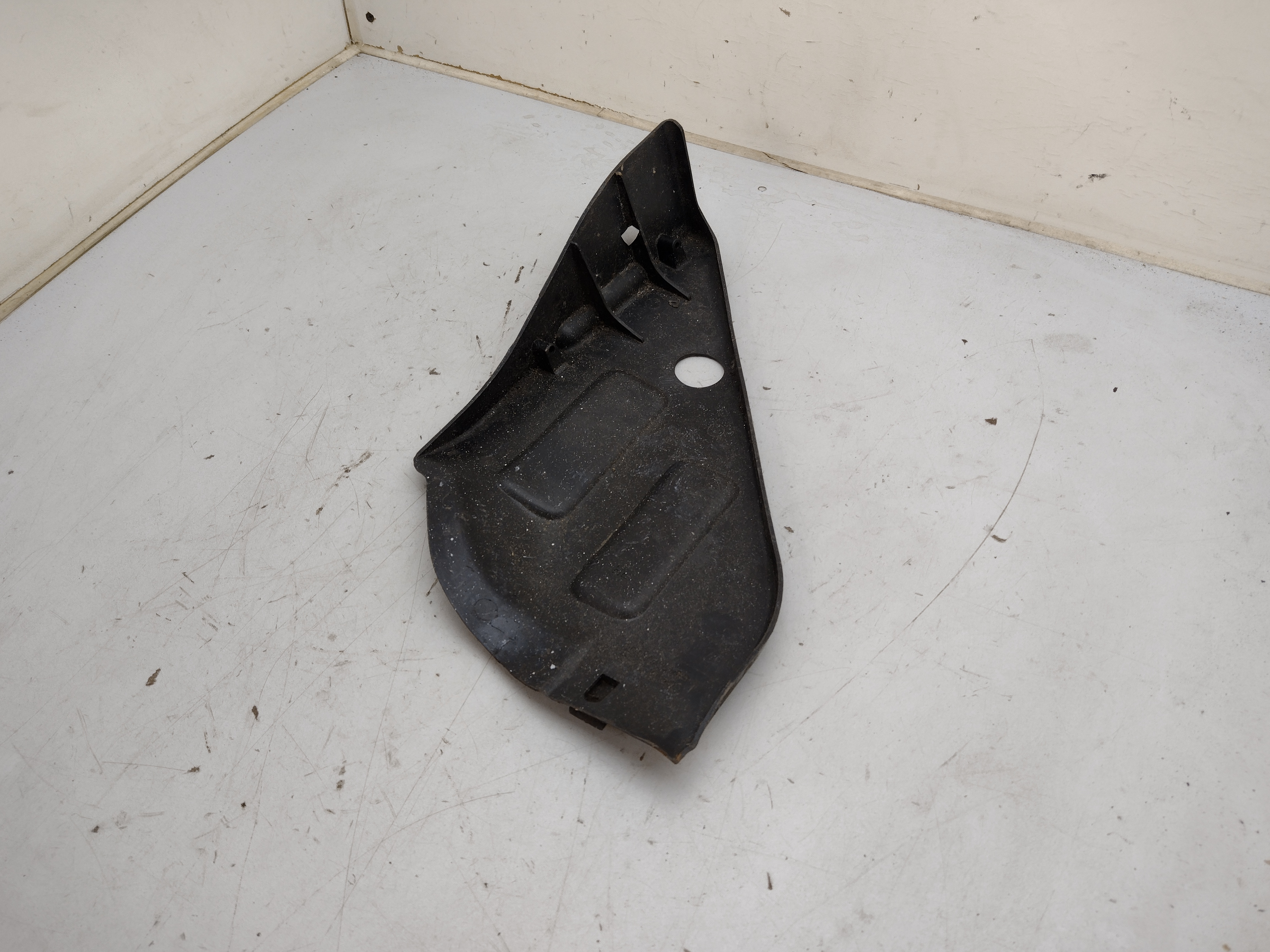 Splash Shield Spritzschutz vorne rechts 56410AA010 für Subaru Legacy BC BJF 1990-1995 56410AA020
