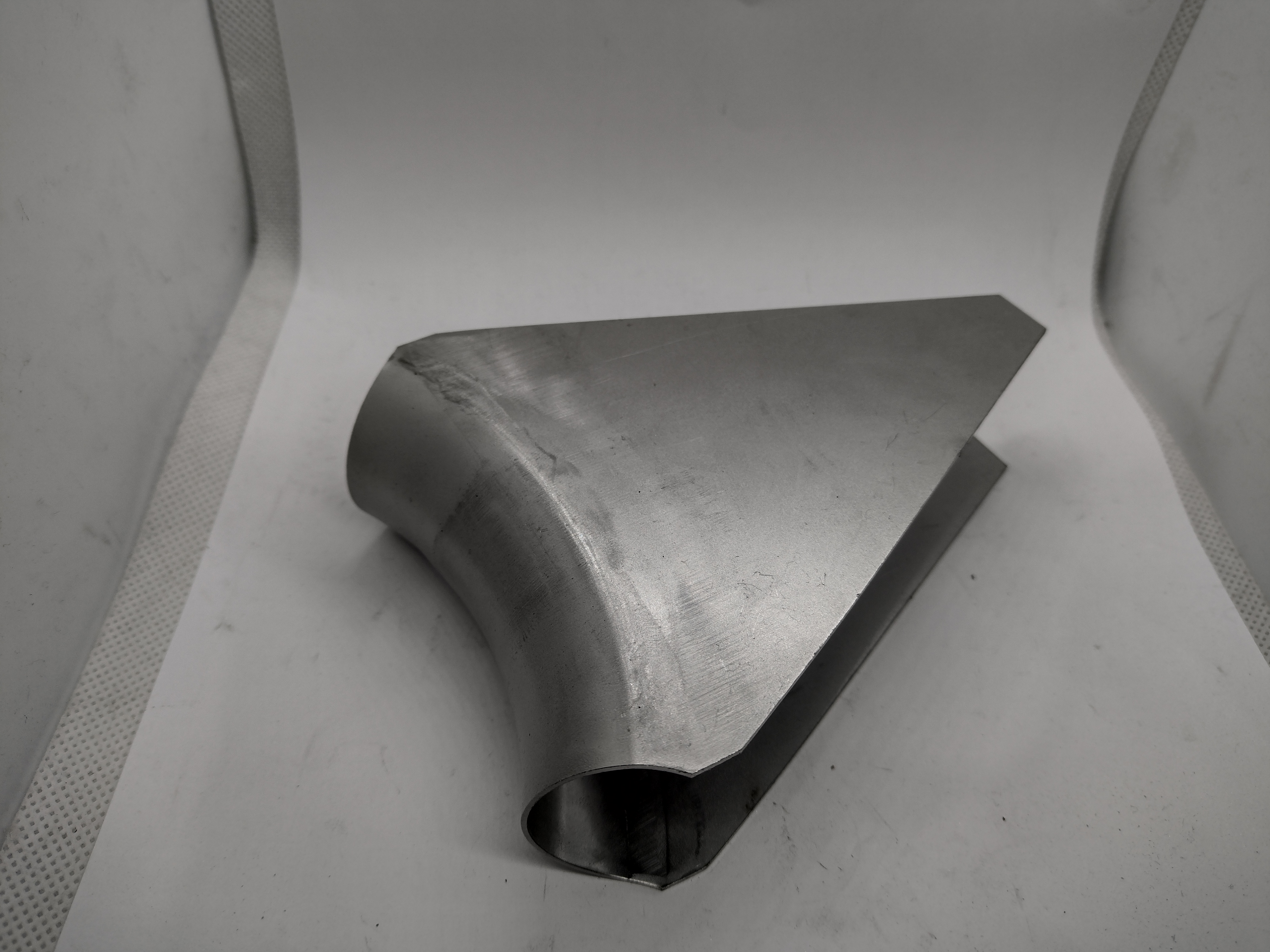 45 Grad  Knotenblech Überrollkäfig Stützen geschlossen MIT GEWÖLBTE KANTEN