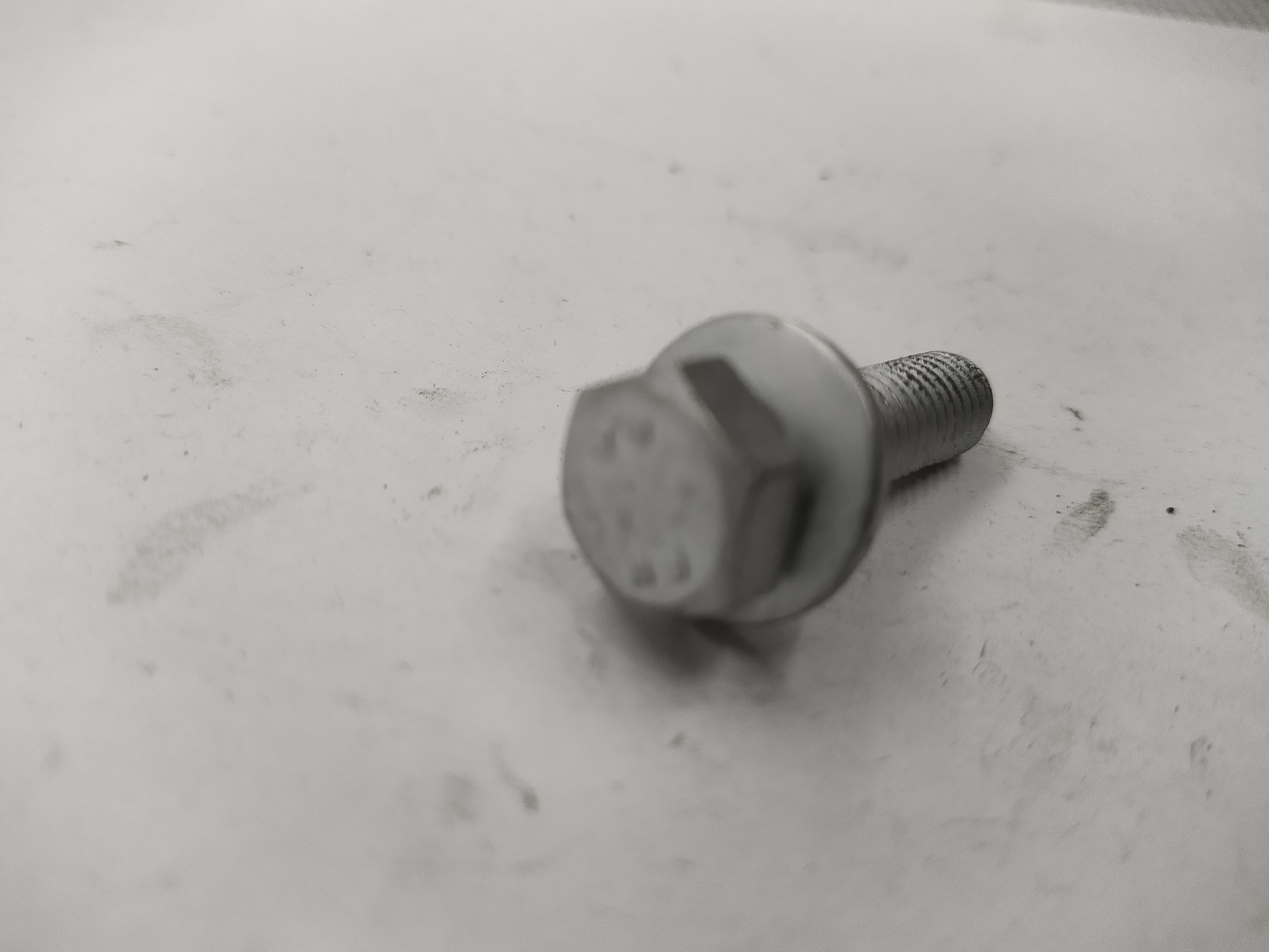 Citroen / Peugeot  BEF -SCHRAUBE FÜR TÜRSCHARNIER 904442 NEU NOS