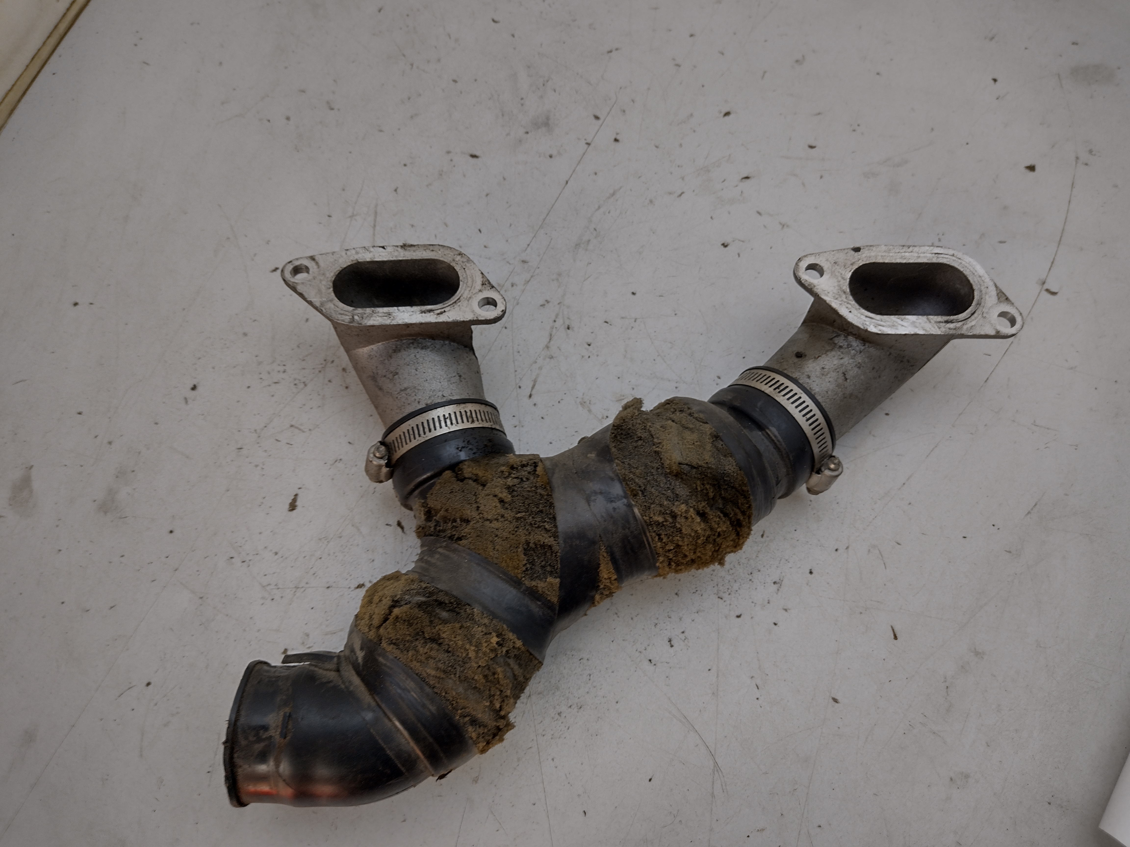 Y Pipe Schlauch zum Ladeluftkühler von Subaru Impreza WRX GD GG Newage 