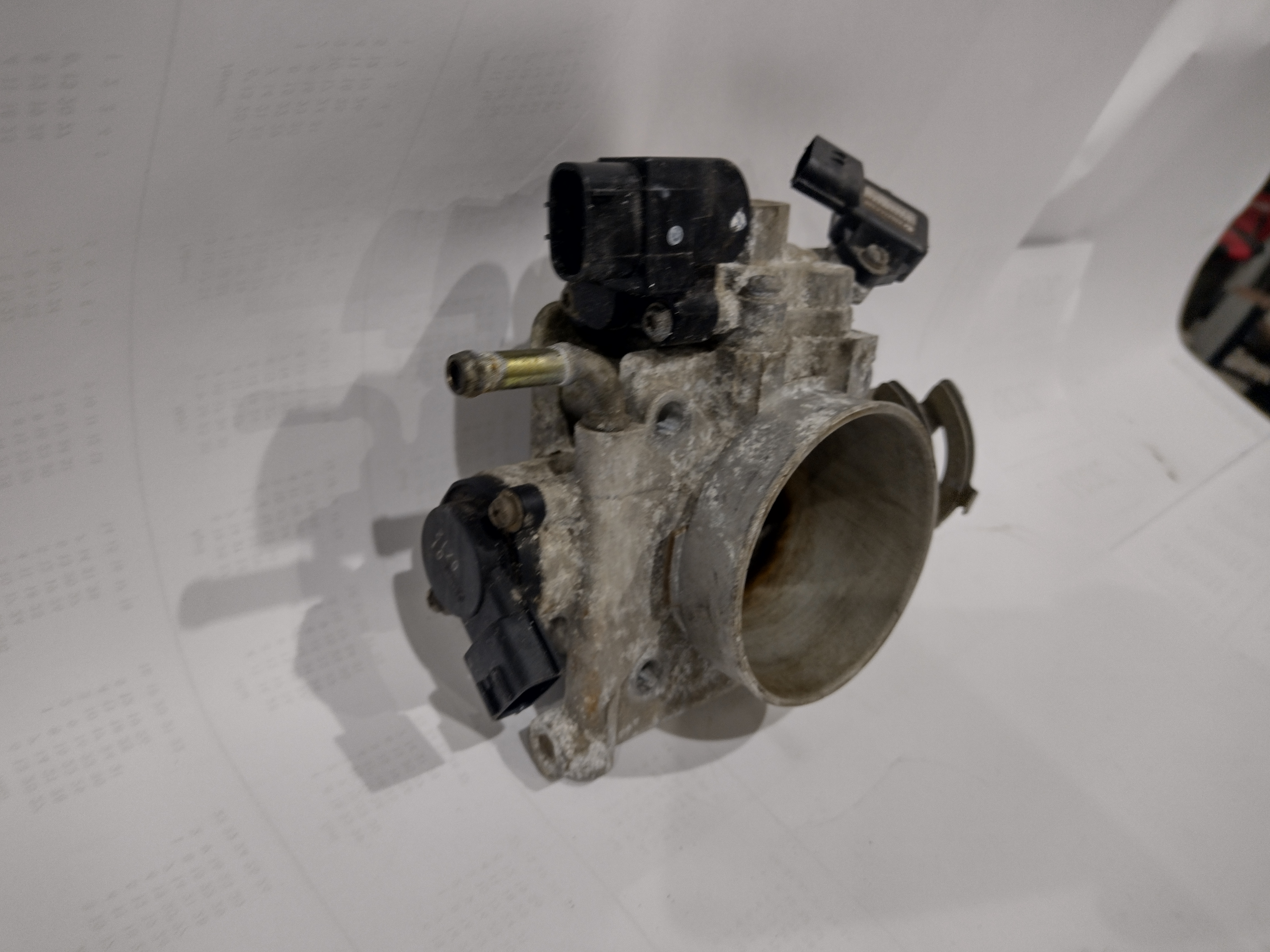 Drosselklappe mit Leerlaufreger und Map Sensor für SUbaru Legacy Impreza 22650AA21B 22627AA130