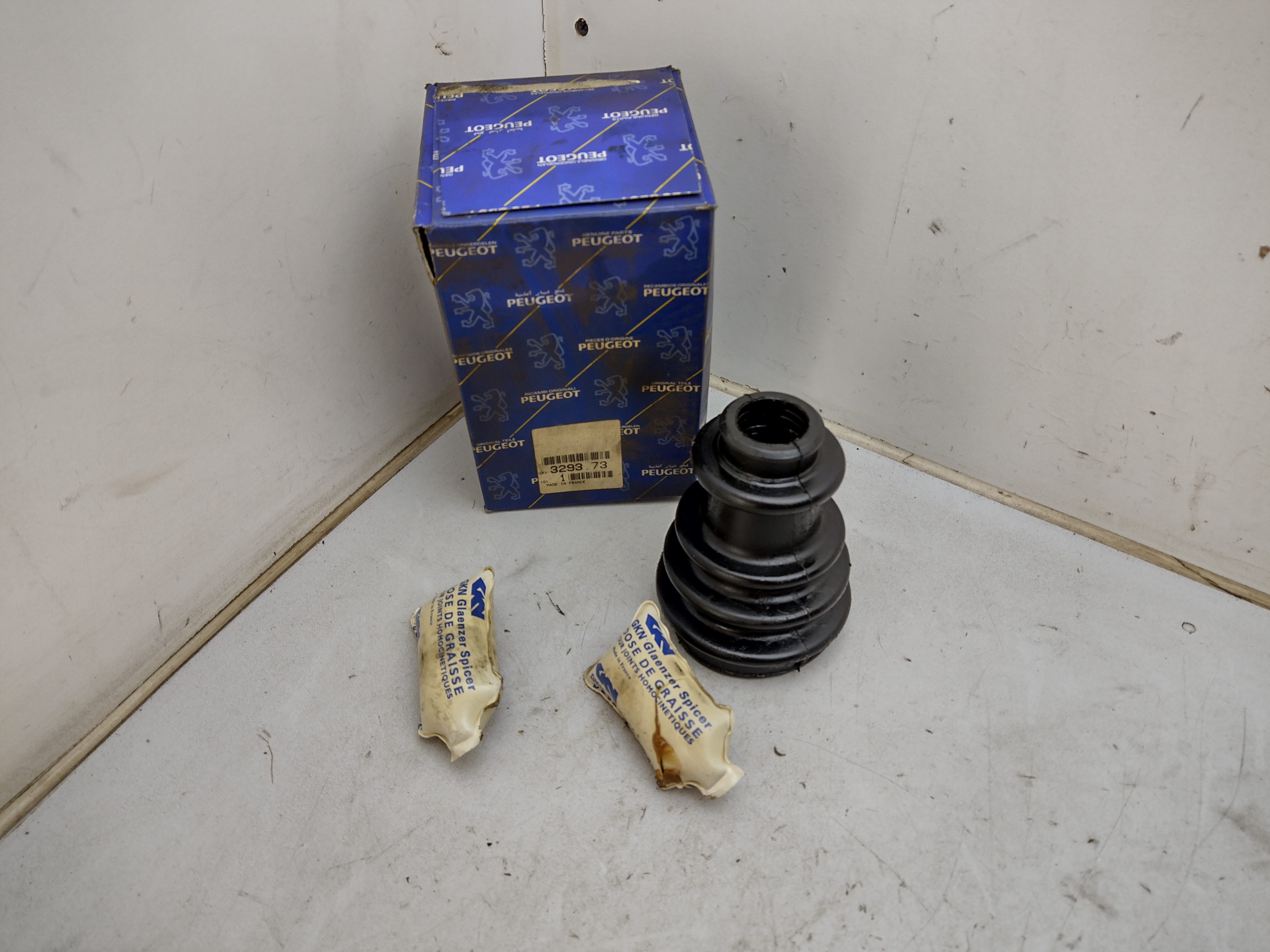 Peugeot / Citroen Manschettensatz Radseite 86mm Gummi 329373 NOS NEW OEM 
