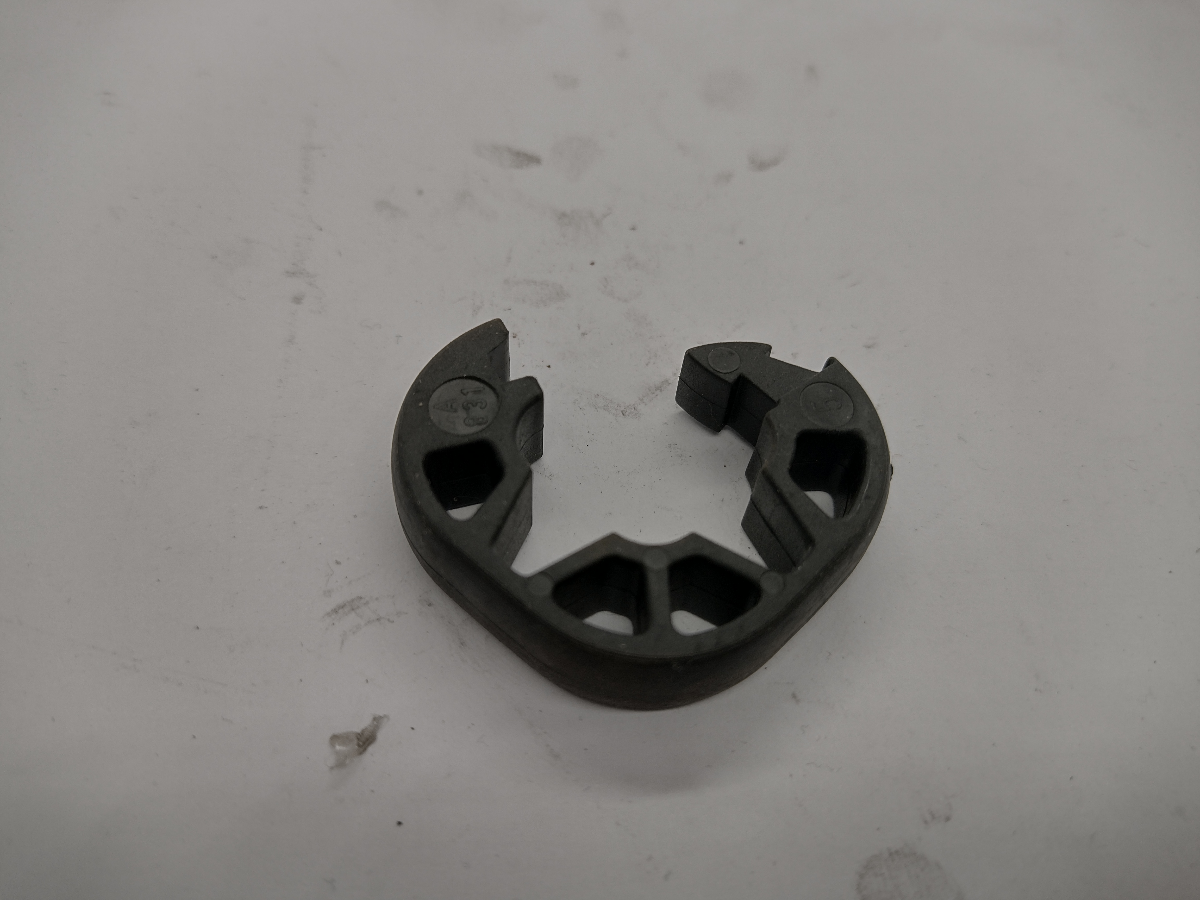 Peugeot / Citroen HALTER 481524 NEU NOS NEW OEM