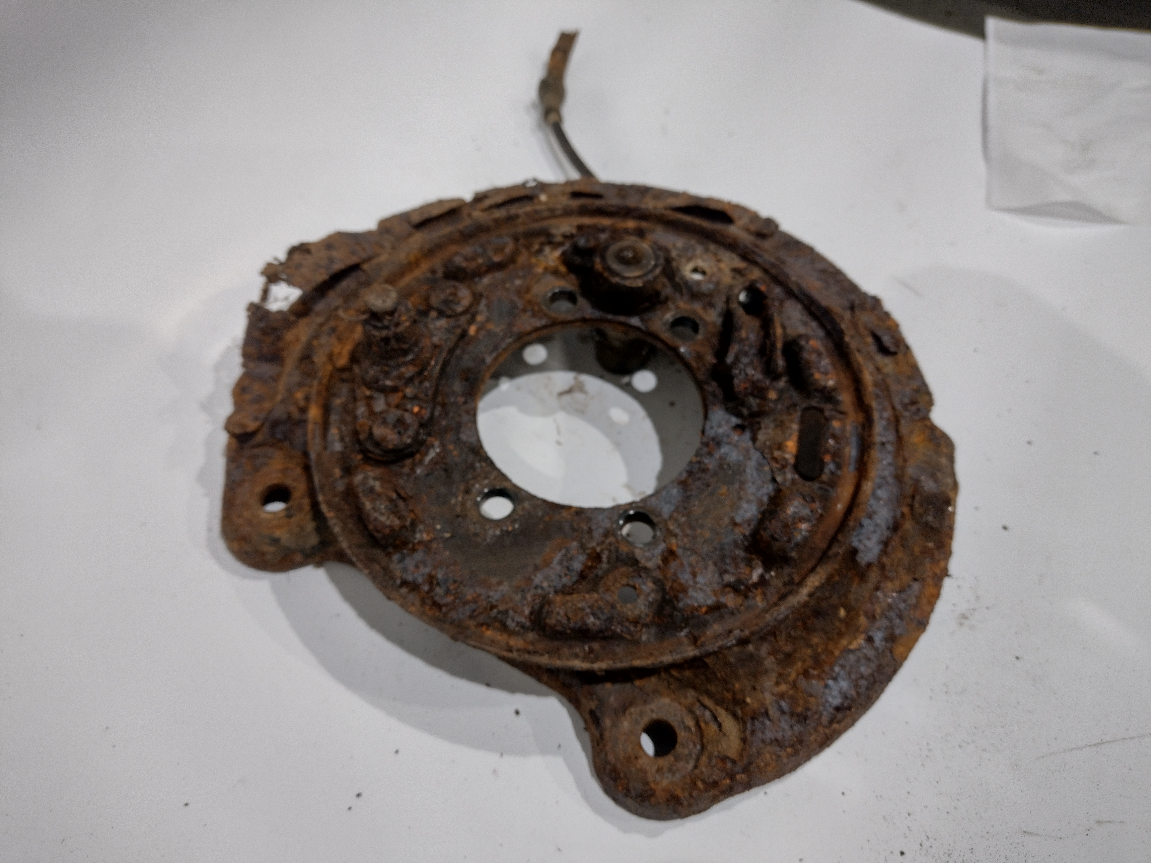 Ankerblech hinten rechts für Subaru Impreza GC GF