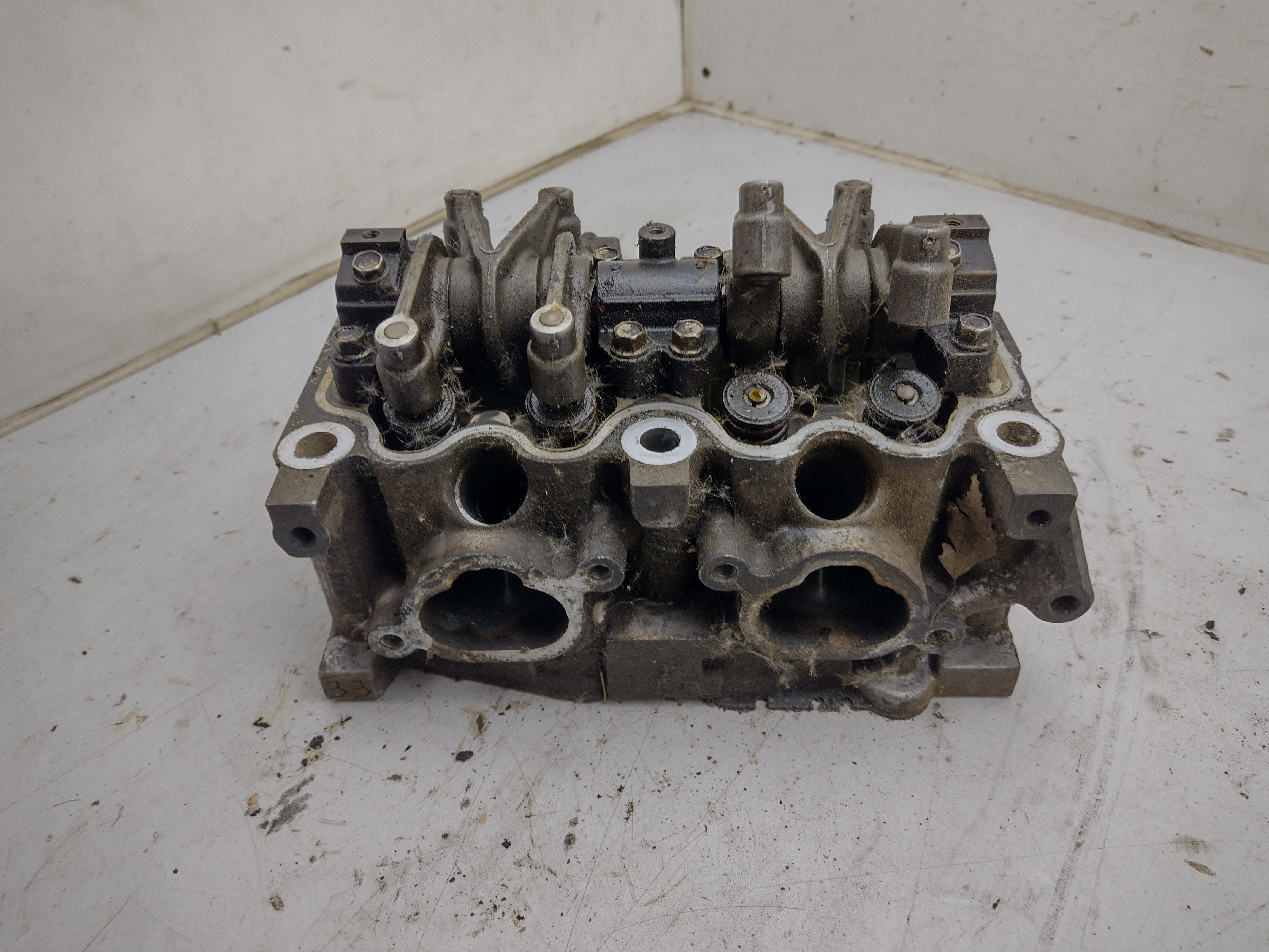 Zylinderkopfe Links für Subaru Impreza GC GF 116PS