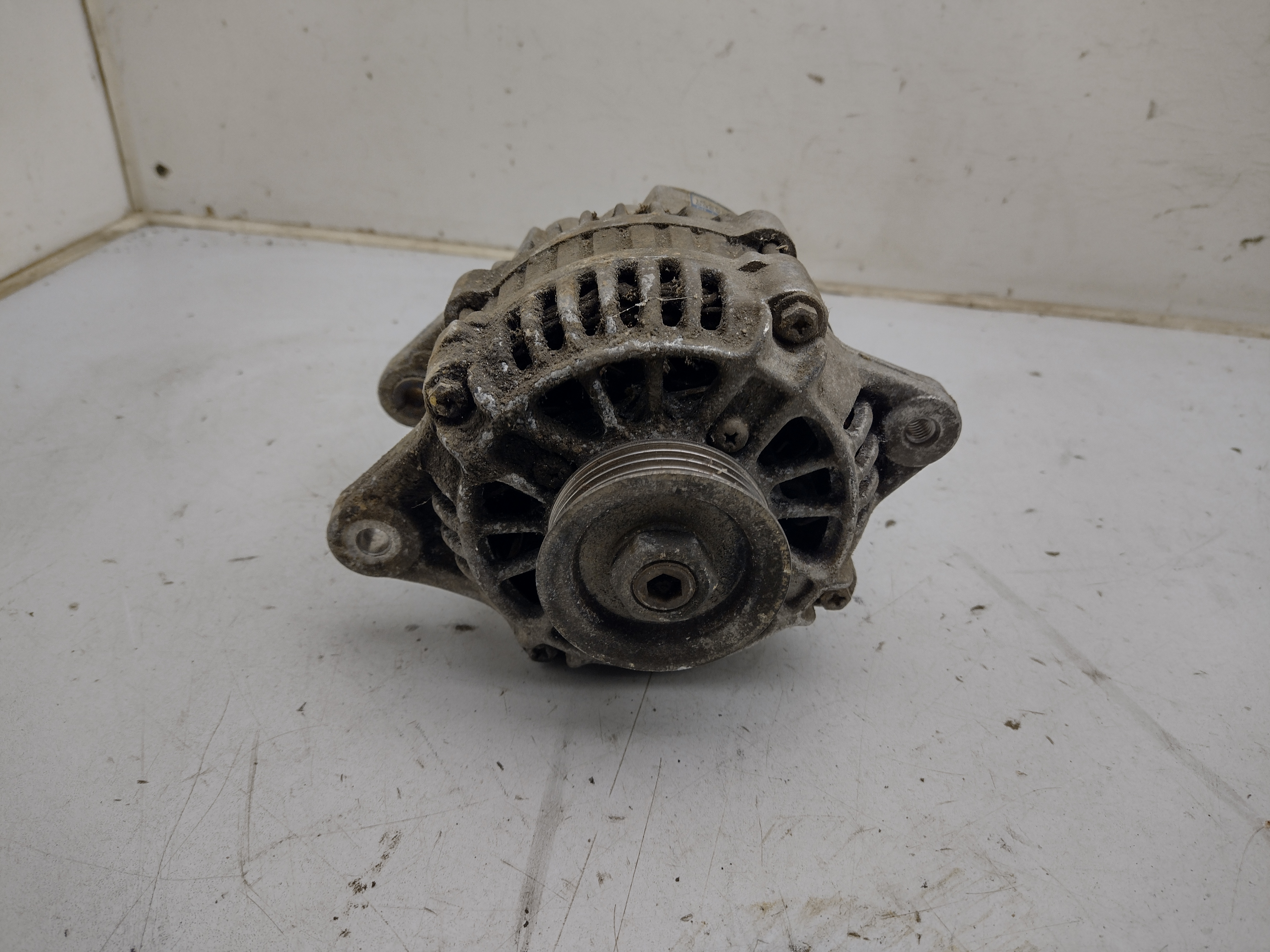 Lichtmaschine Generator 23700KA360 für SUBARU Justy I KAD