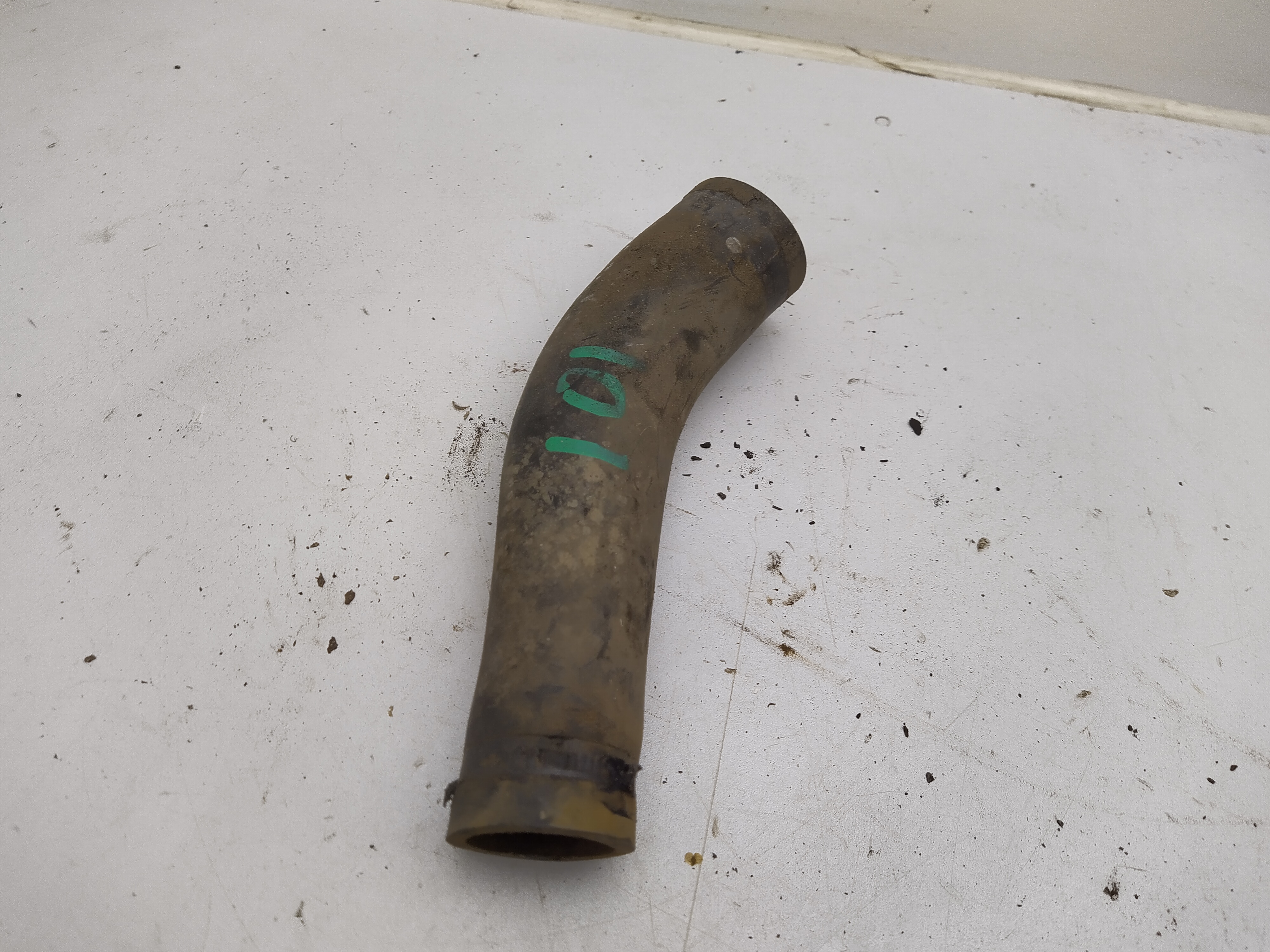 Unterer Kühlwasserschlauch von Subaru Impreza GX 2001