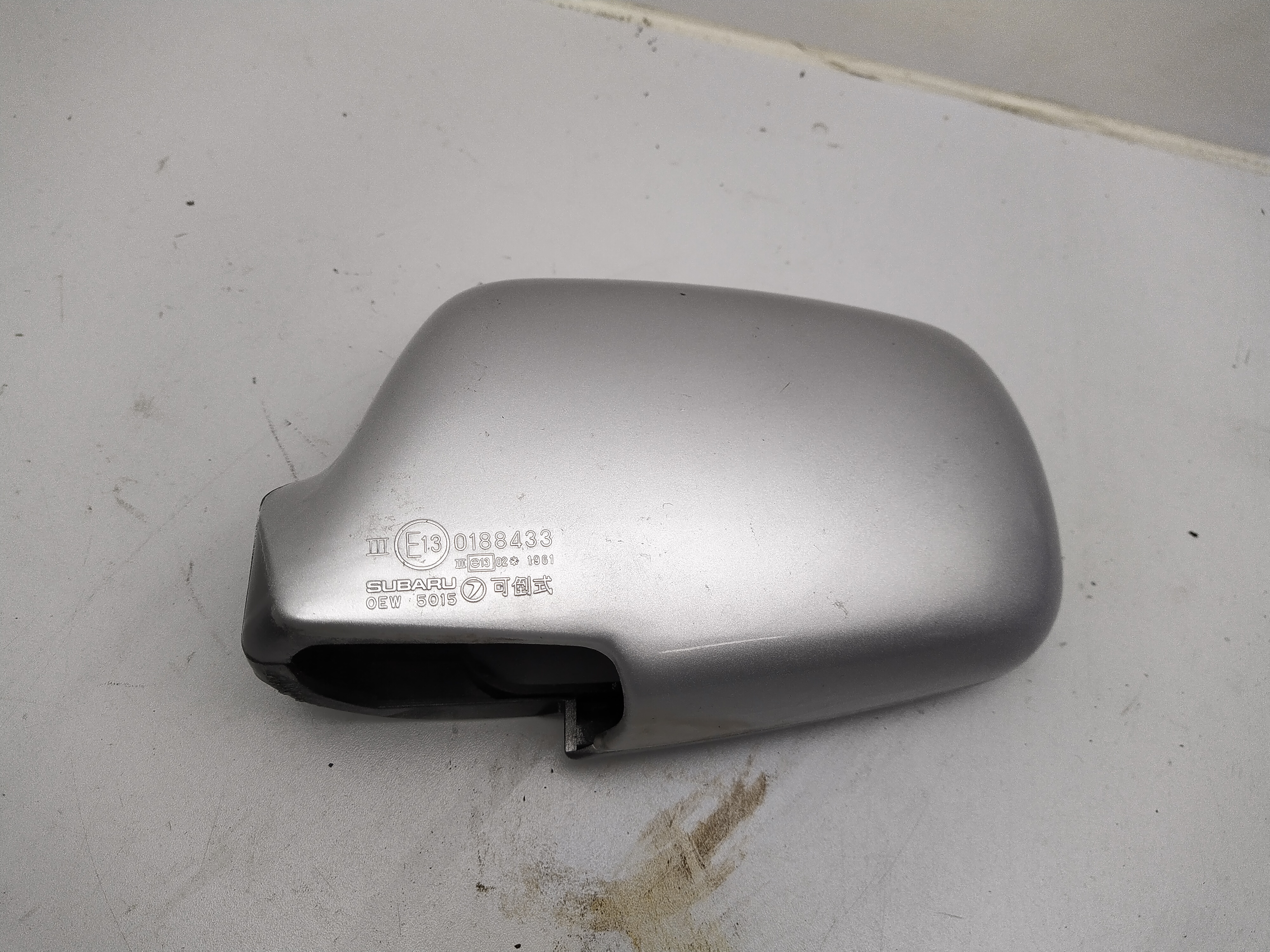 Spiegelgehäuse Cover links silber Subaru Legacy 1 BC BJF 89-04