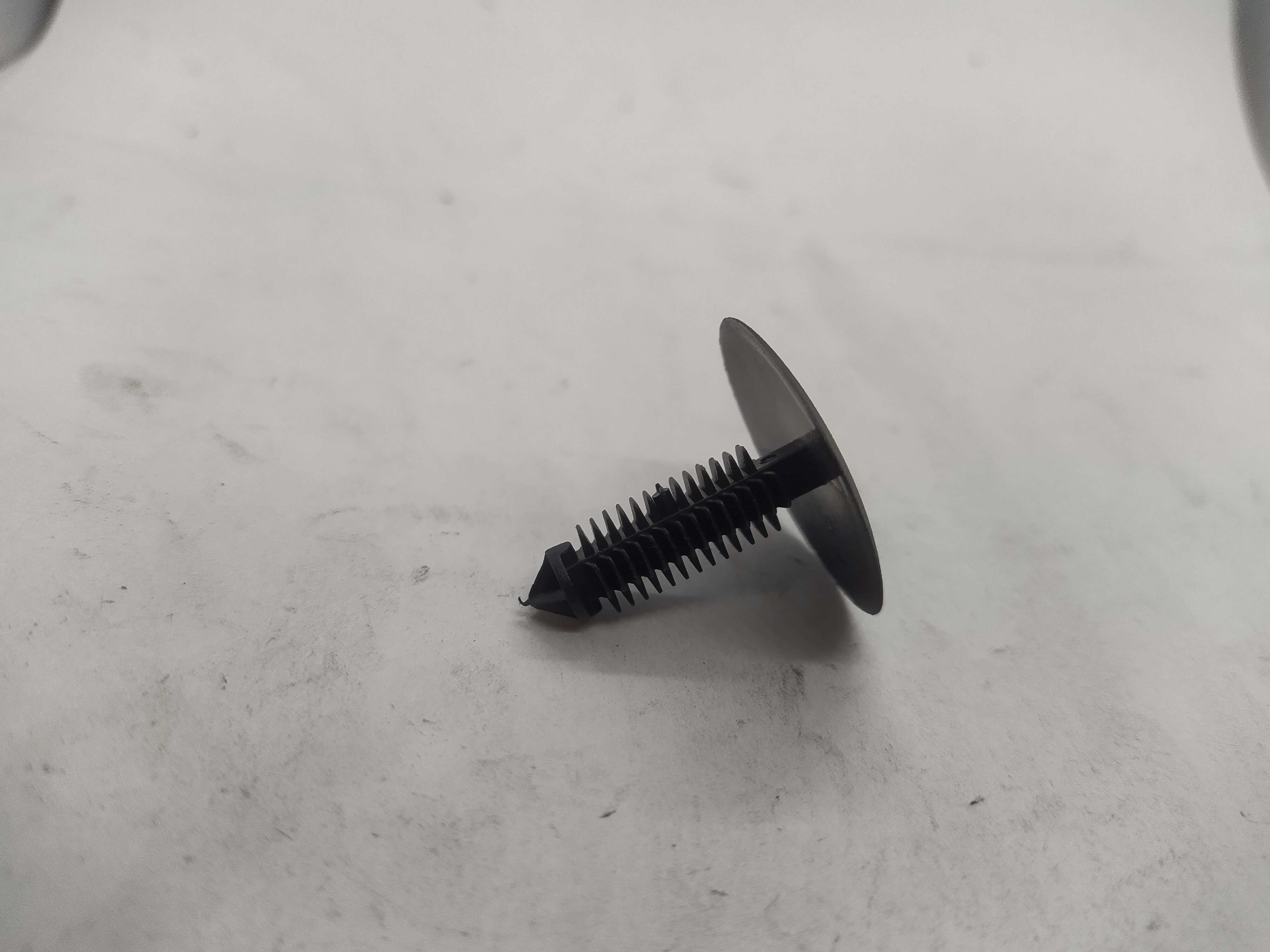 Citroen / Peugeot BEF-KLAMMER CLIP 7584CR NEU NOS