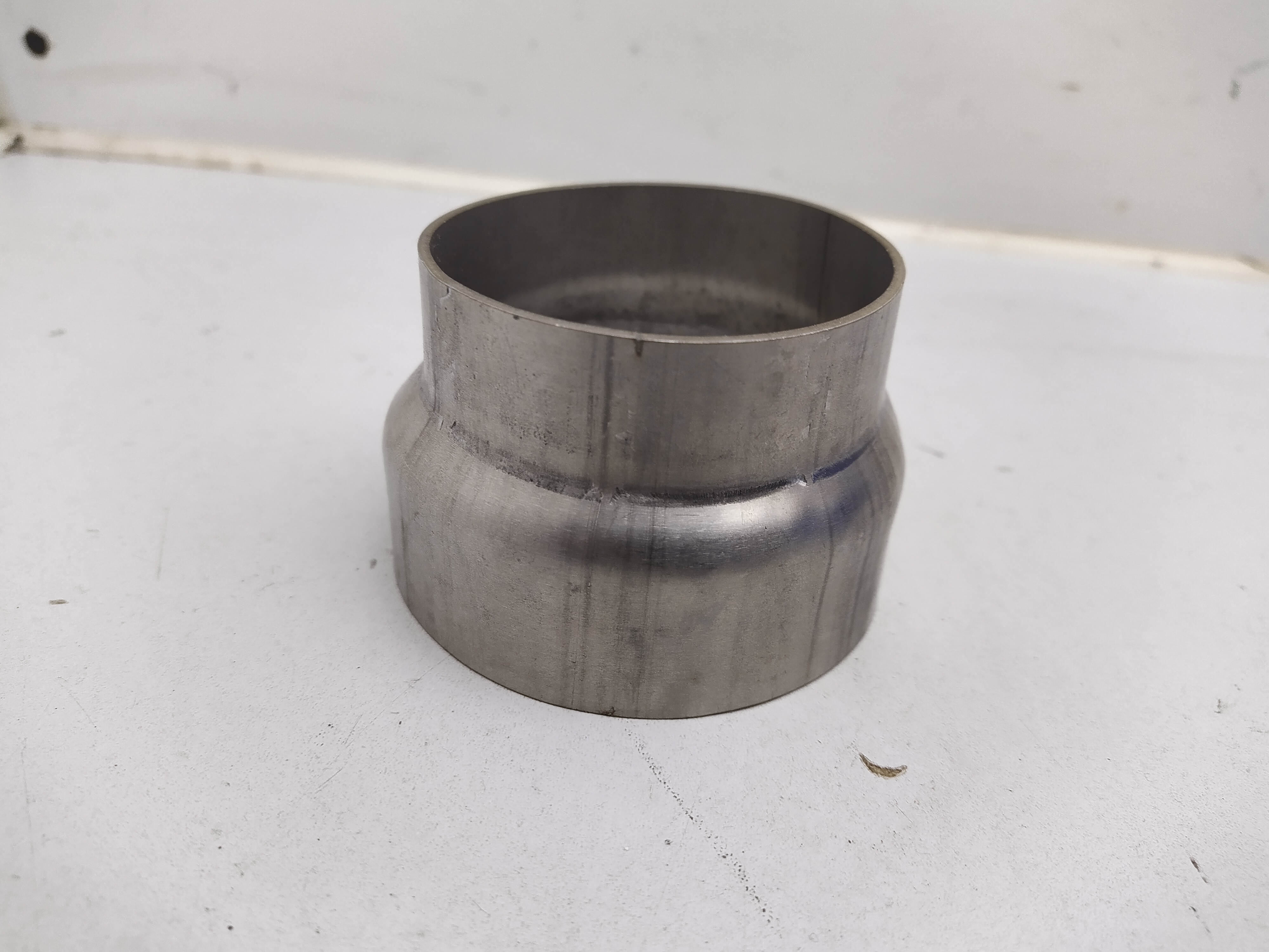 Edelstahl Reduzierung / Edelstahlreduzierer 63mm auf 76mm / 2.5" auf  3"