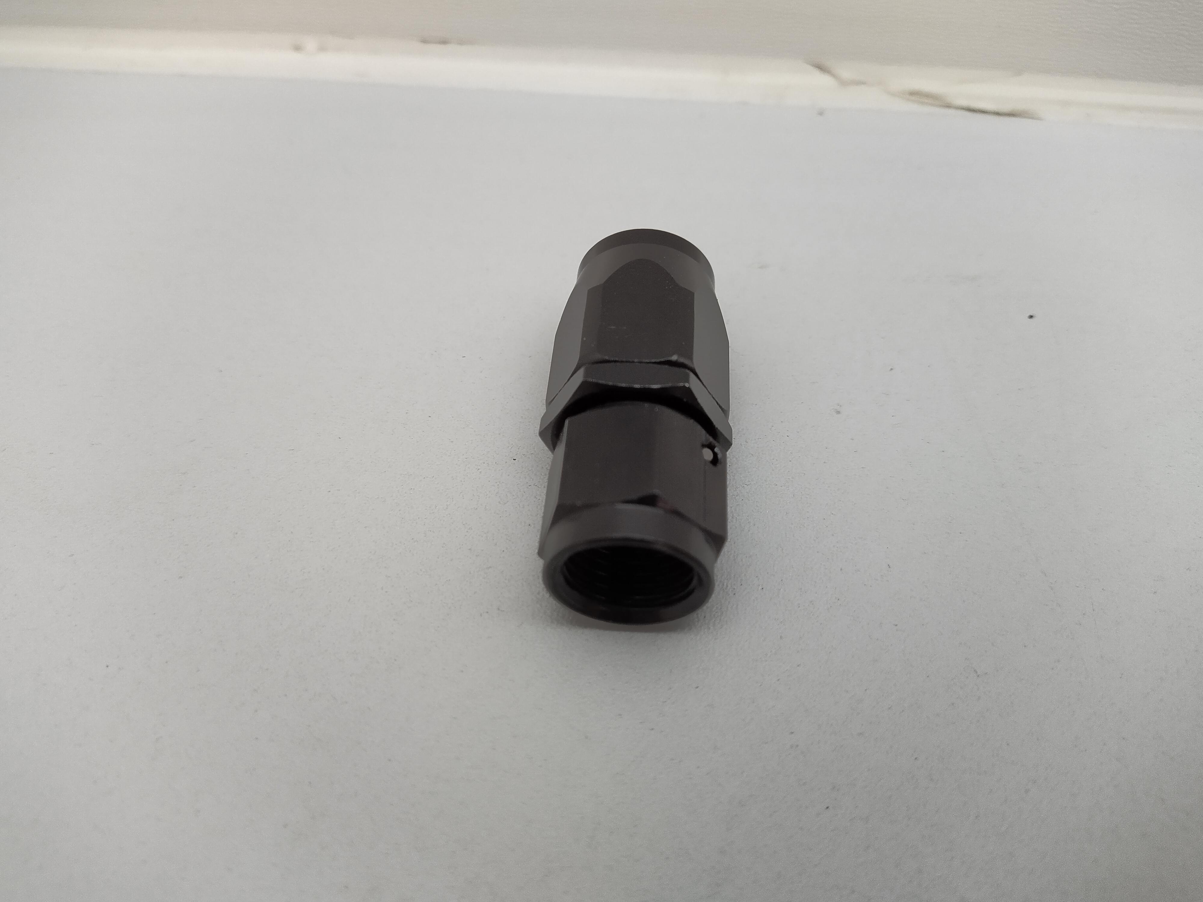 Alu-Fitting schwarz AN6 Dash 6 gerade