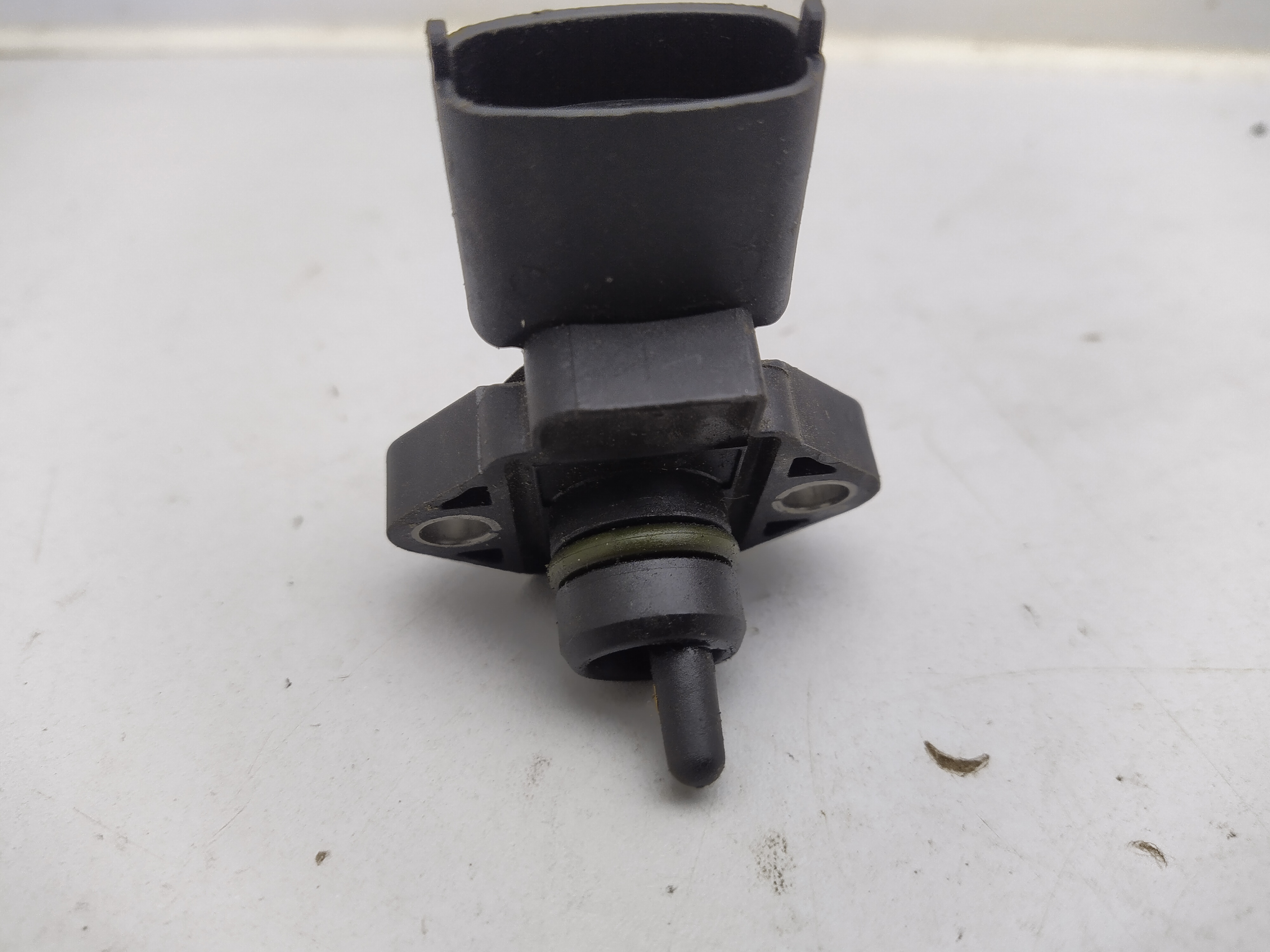 Map Sensor Bosch 0261230013 von einen Subaru Legacy III Be/bh