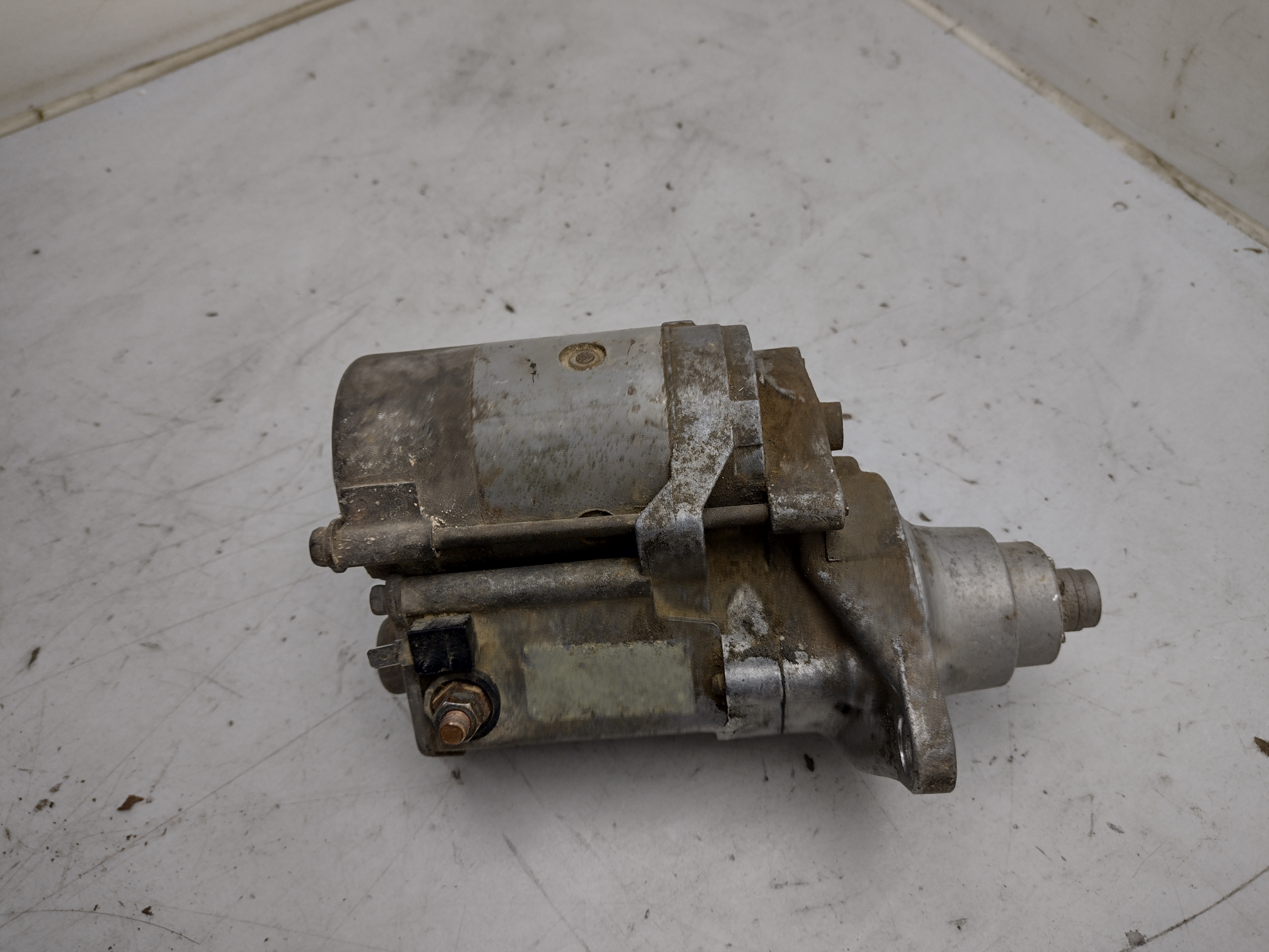 Anlasser Starter für Subaru Legacy 1 BC BJF Schaltgetriebe 98-94