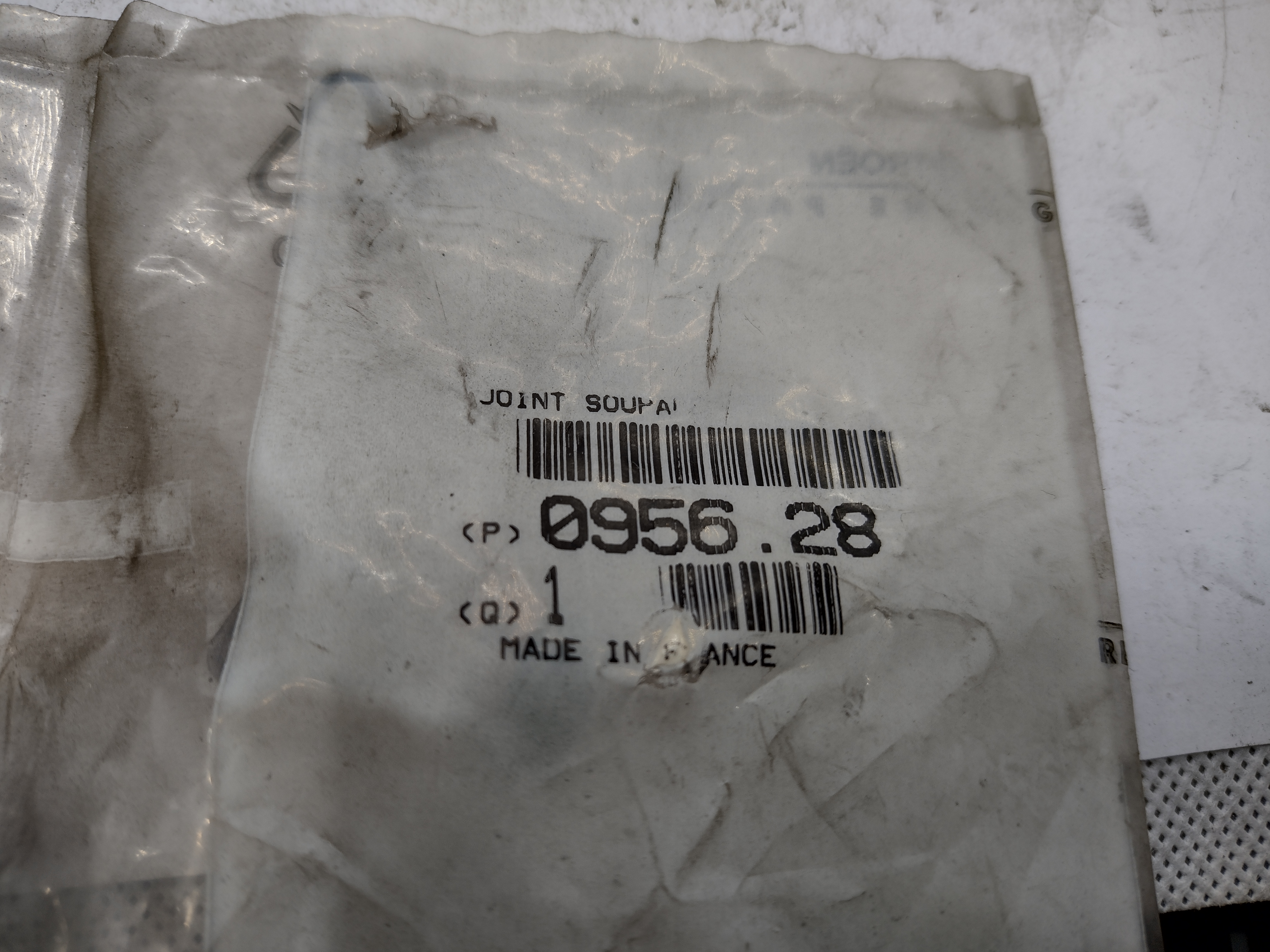 Peugeot  / Citroen Ventilschaftdichtung 095628 NEU NOS NEW