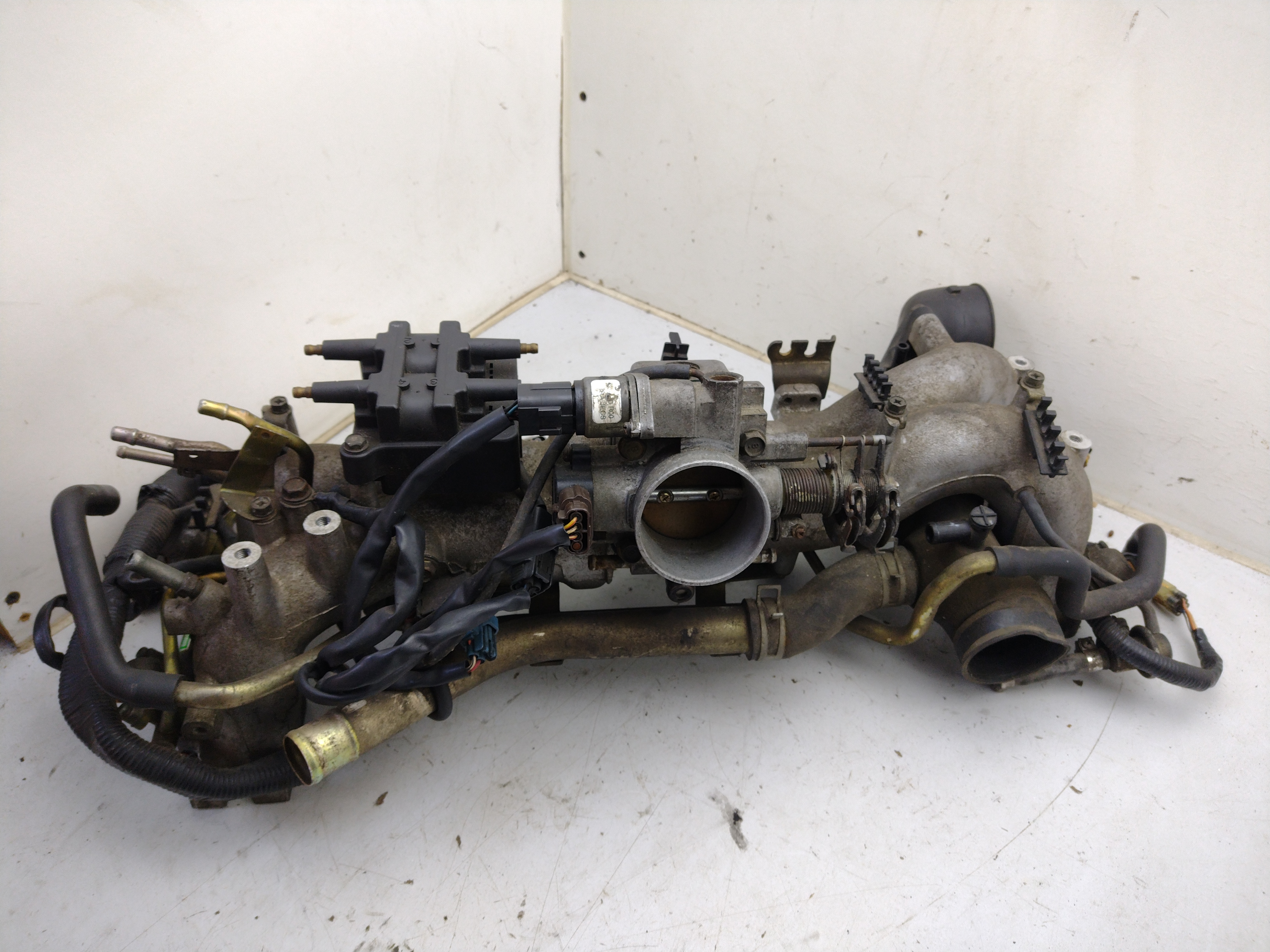 Ansaugbrücke mit Inlet Drosselklappe Einspritzdüsen Zündspule kabelbaum für Subaru Impreza GT 98-00 EJ205