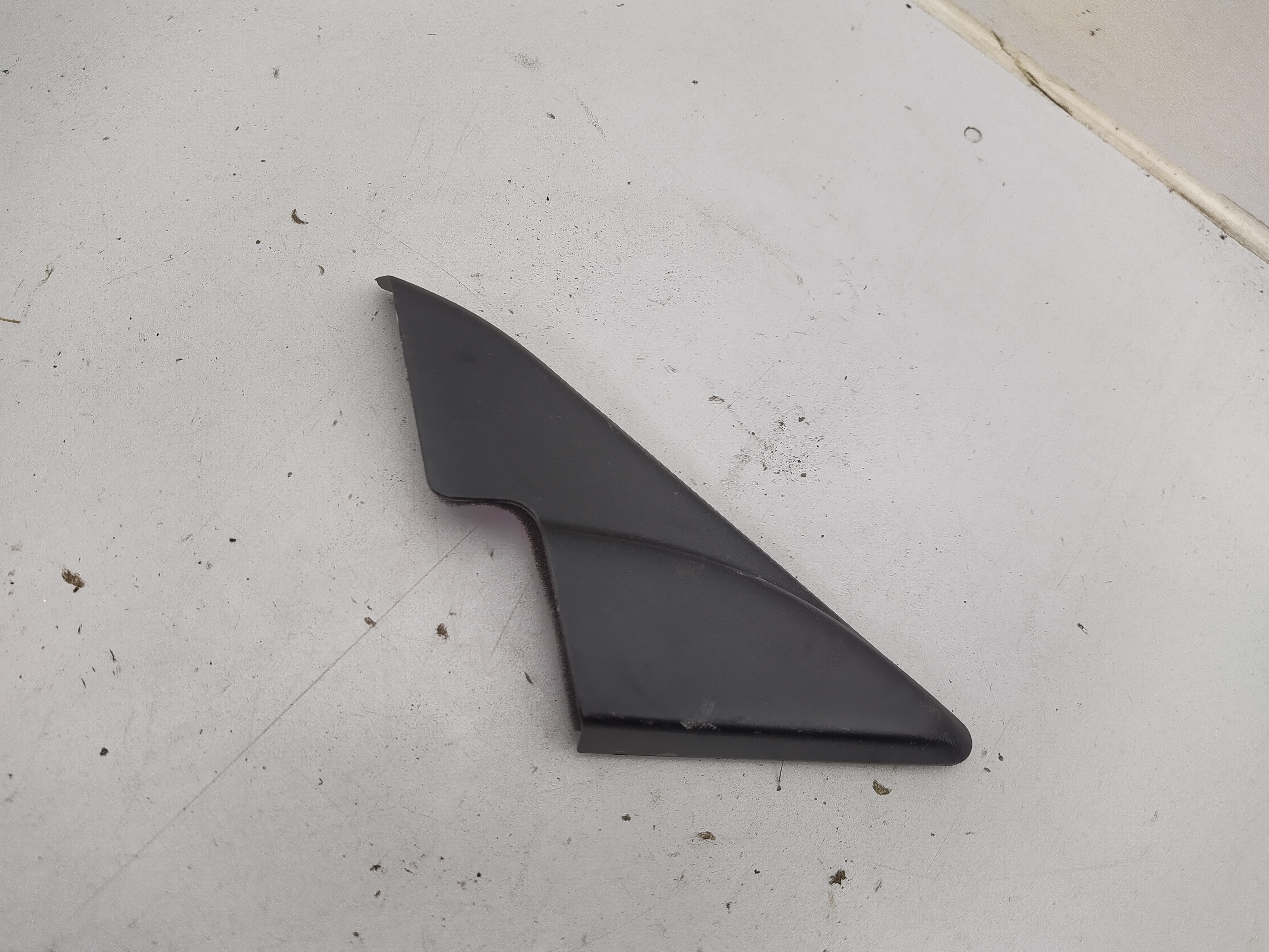 Abdeckung Spiegeldreieck innen rechts Subaru Impreza GG/GD Bj.01-05 94251FE000