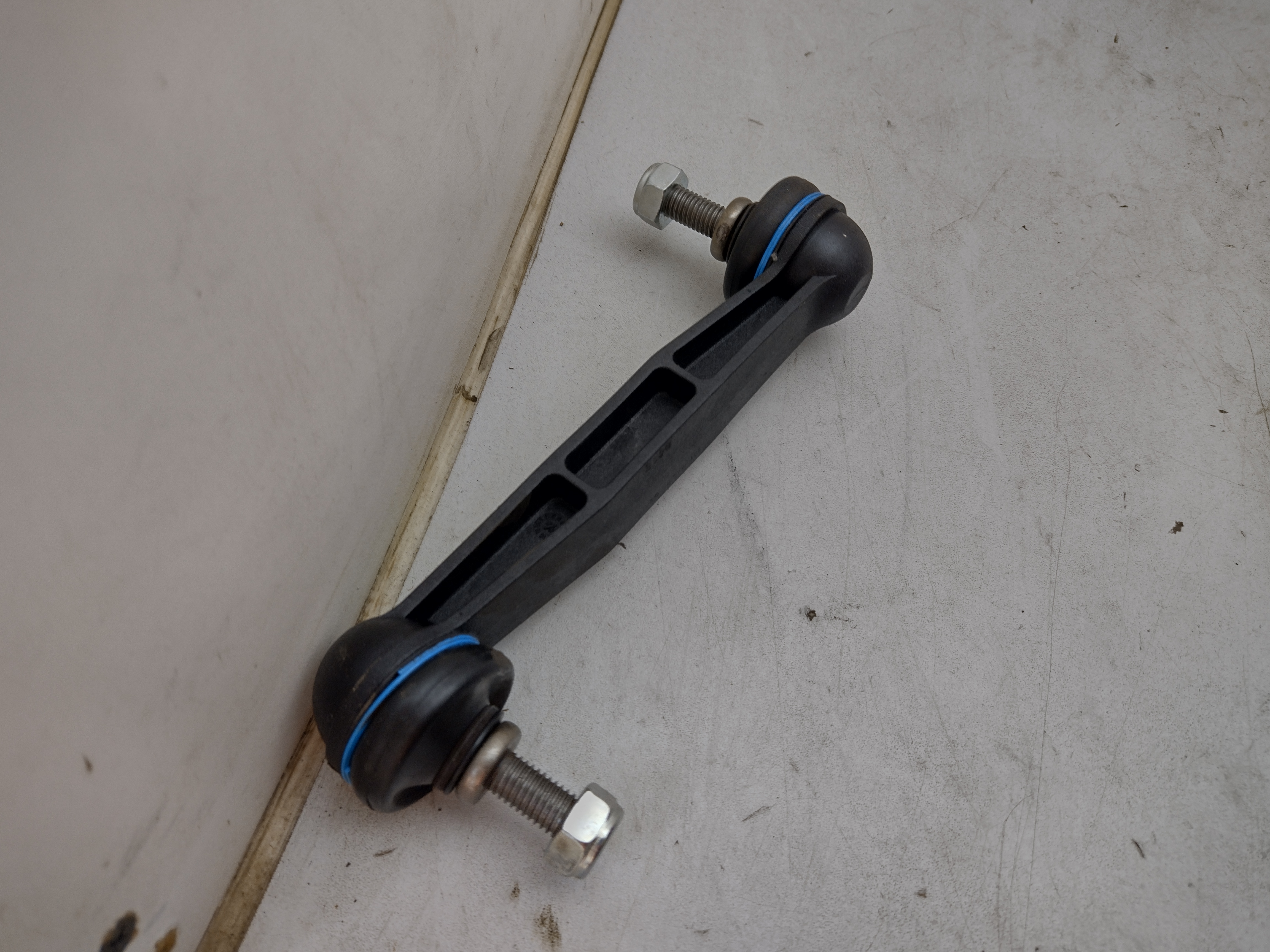 Peugeot 406 Stabistange Koppelstange Hinterachse (kurz) 517838 NOS NEW OEM