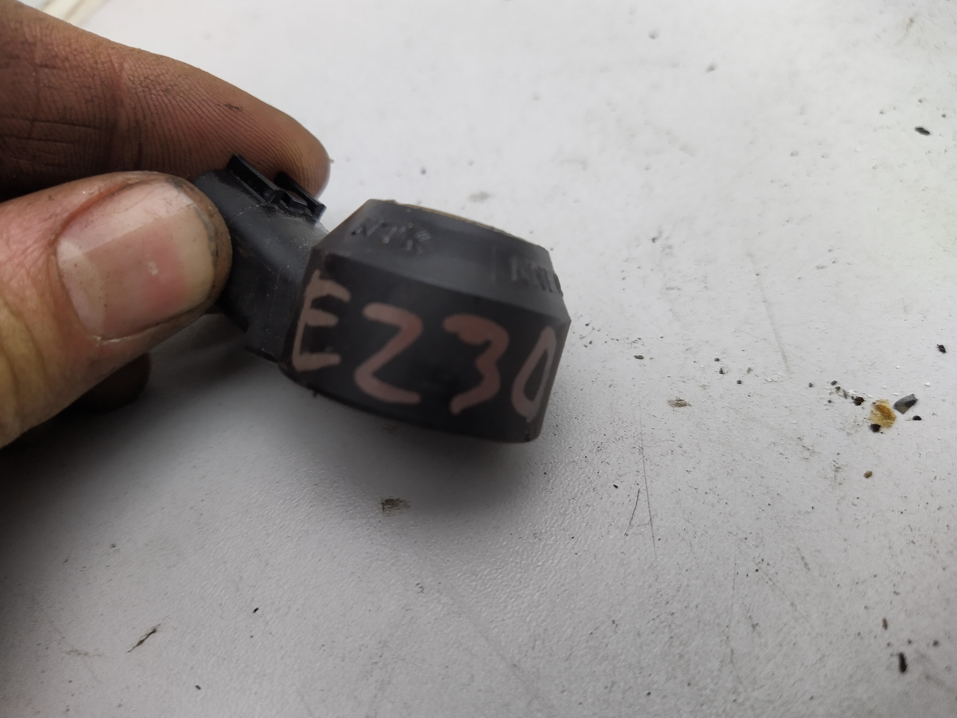Klopfsensor Subaru Outback H6 BE BH EZ30D