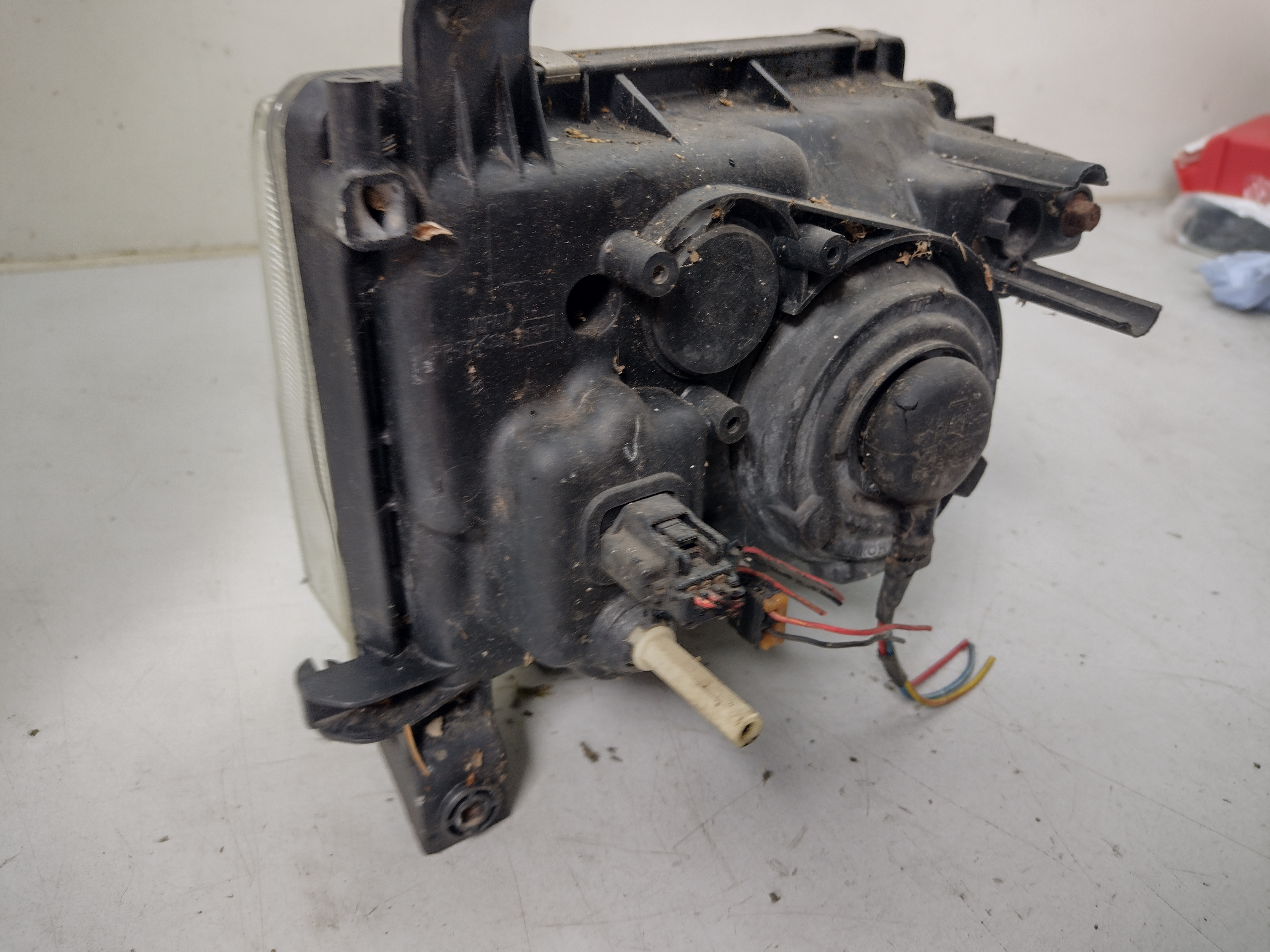 Frontscheinwerfer Scheinwerfer vorne rechts für Subaru Forester SF 98-03