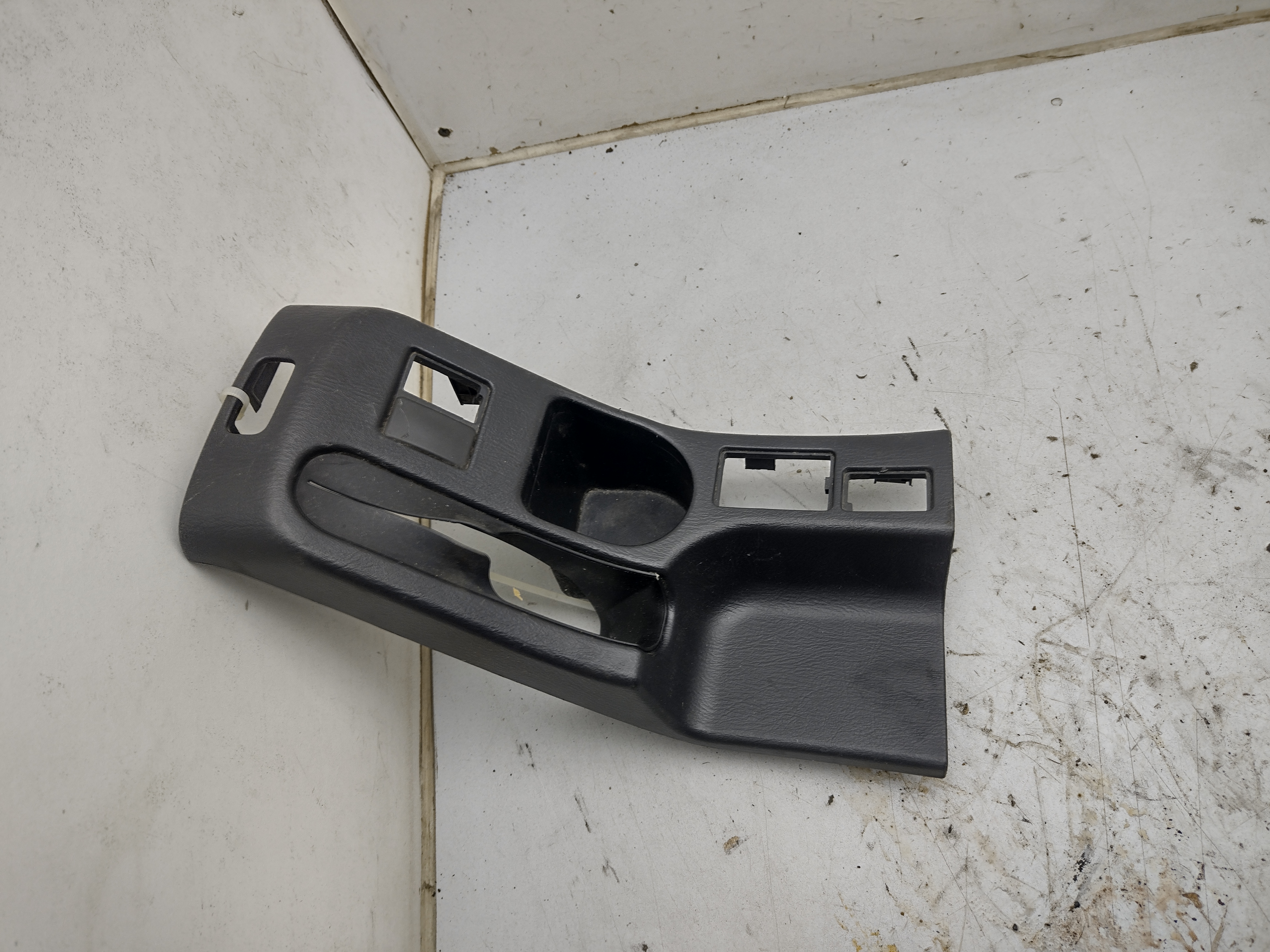 Mittelkonsole Becherhalter für Subaru Impreza GD GG Newage 01-05