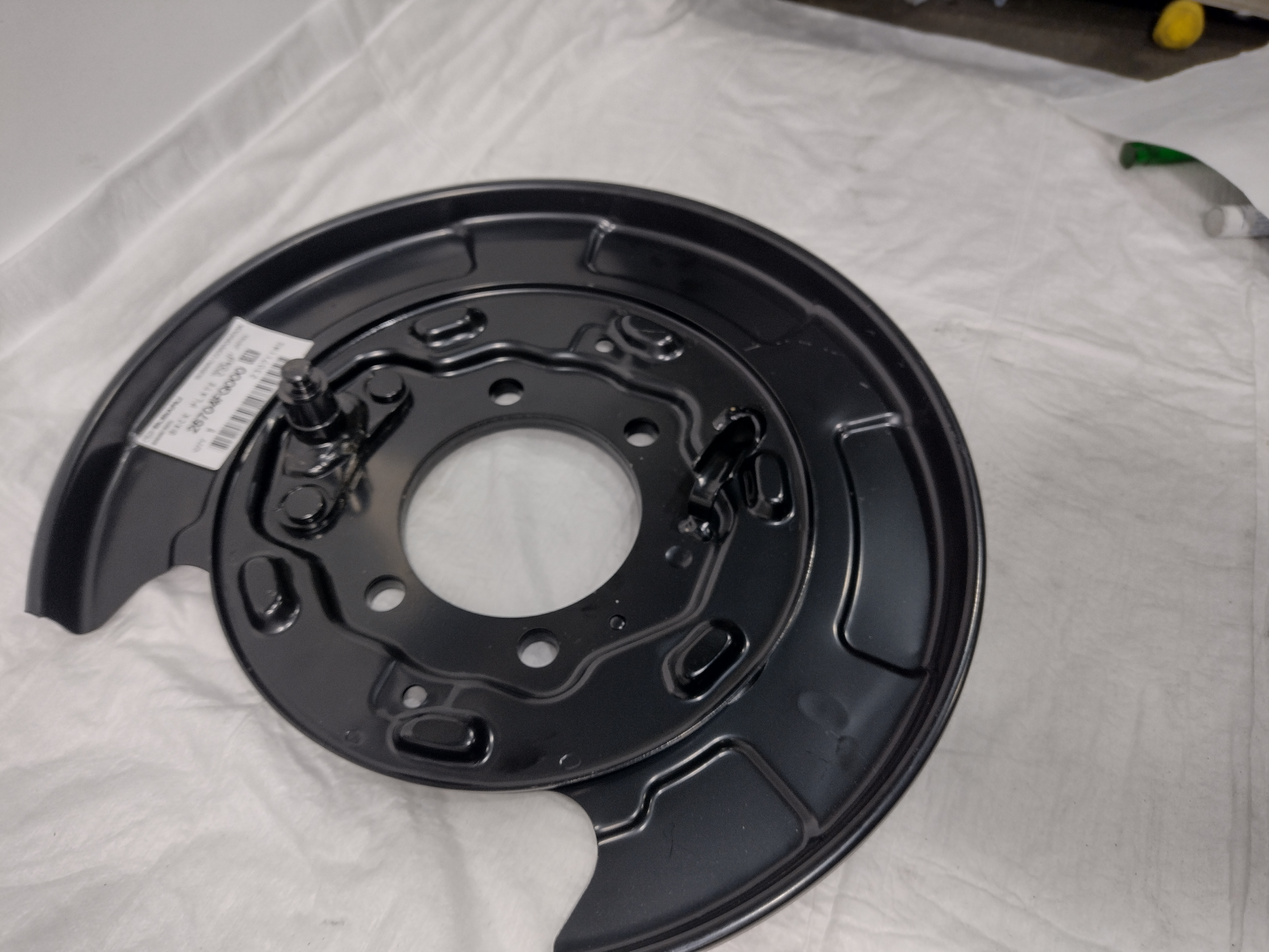 Ankerblech hinten rechts für Subaru Impreza 2008+, Forester 2008+ 26704FG000