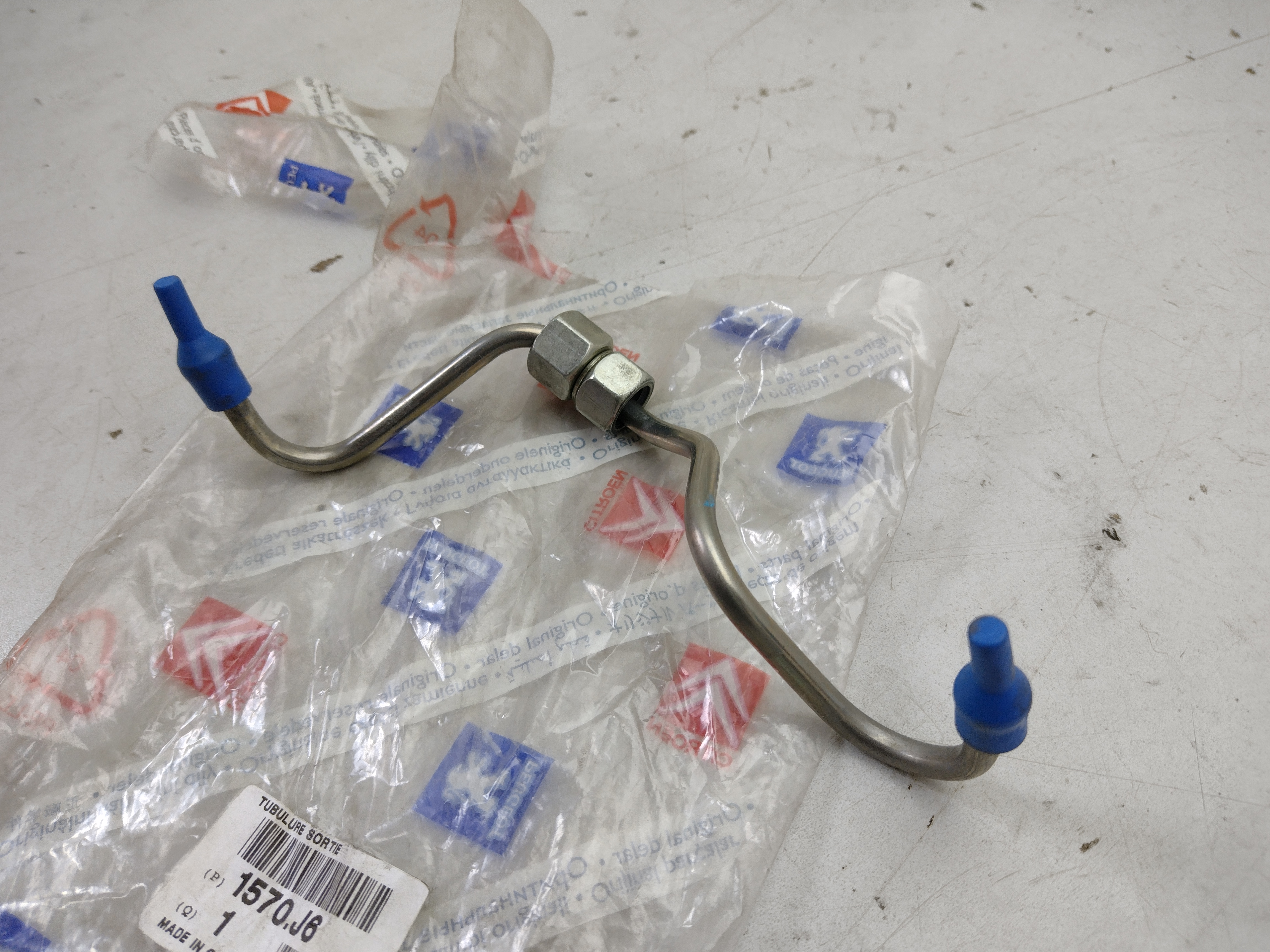 Peugeot / Citroen Kraftstoffleitung 1570J6 NOS NEW