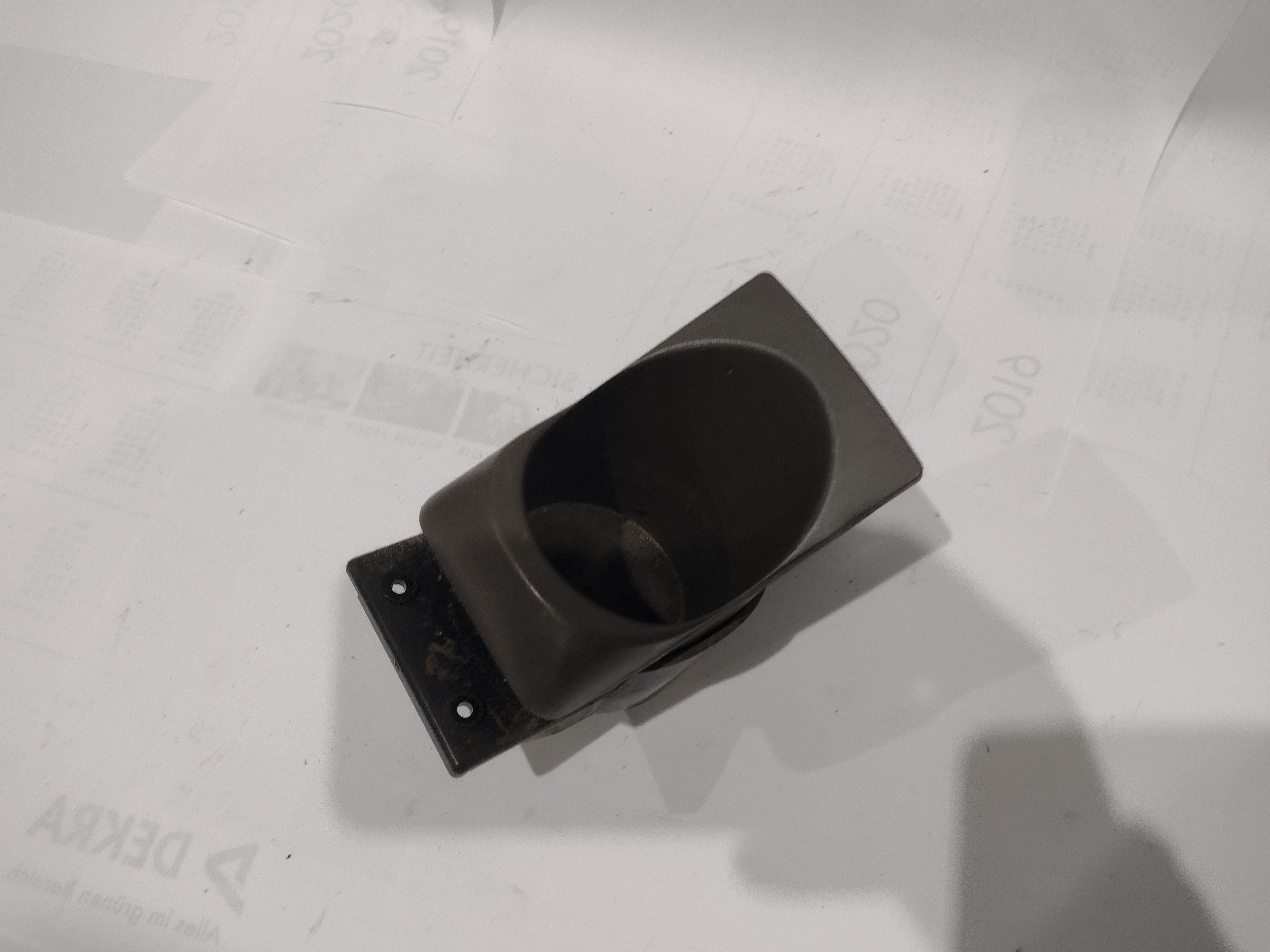Mittelkonsole Becherhalter Cupholder für Subaru Outback H6 Legacy BE BH