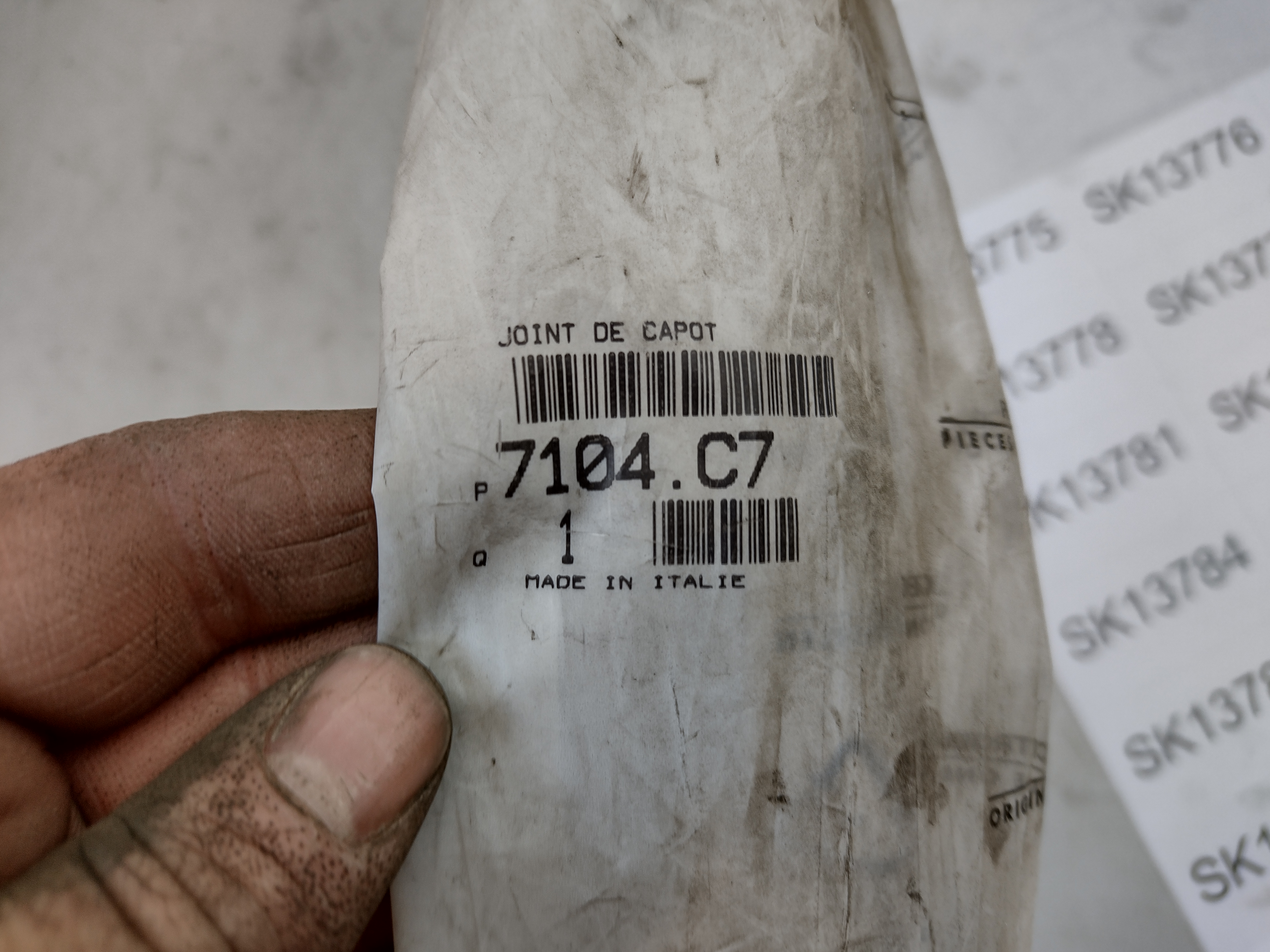 BOXER DUCATO JUMPER 94- ORIGINAL DICHTUNG FÜR MOTORHAUBE 7104C7 NOS NEW OEM