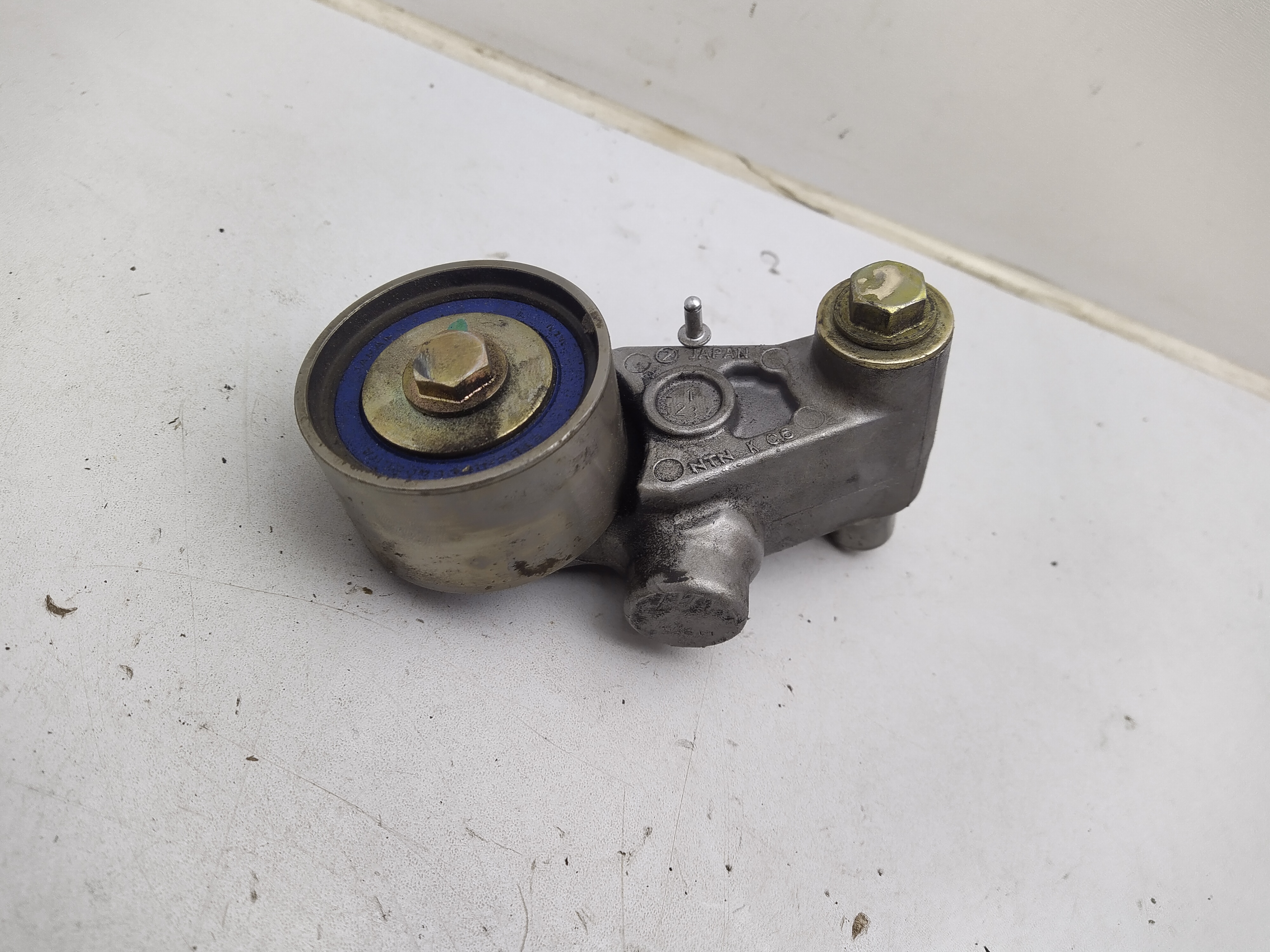 Zahnriemenspanner mit Schraube, passend für Subaru EJ20 EJ22 EJ25 Motoren 