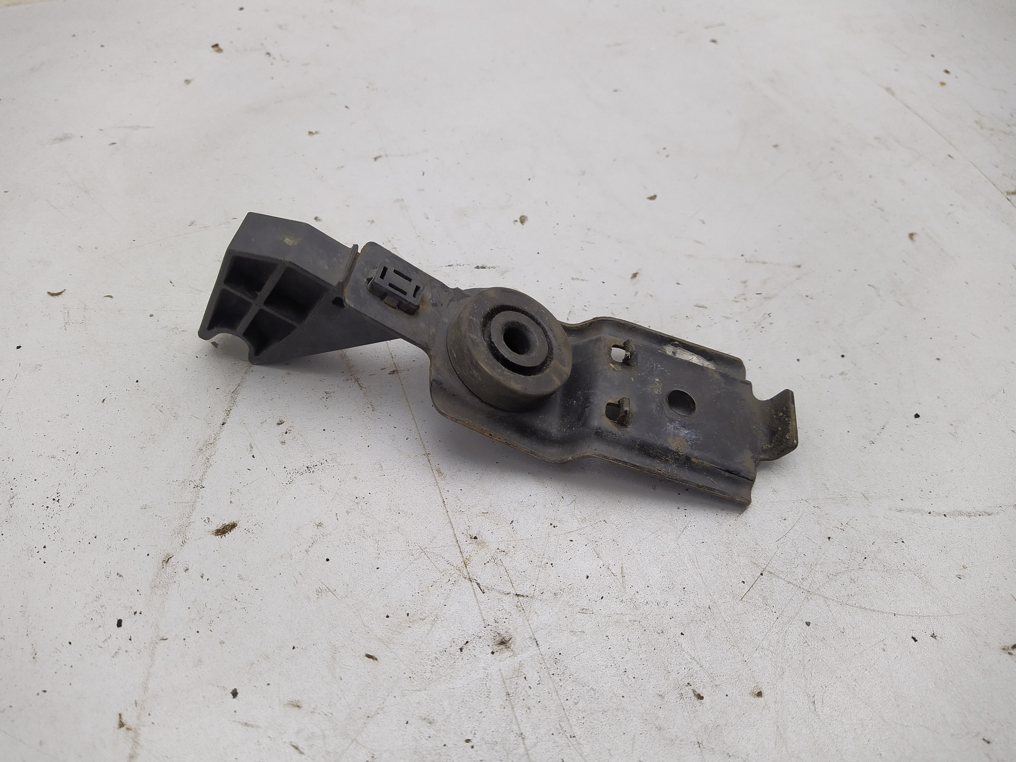 Kühlerhalter Haubenstabhalter von SUBARU Forester SG